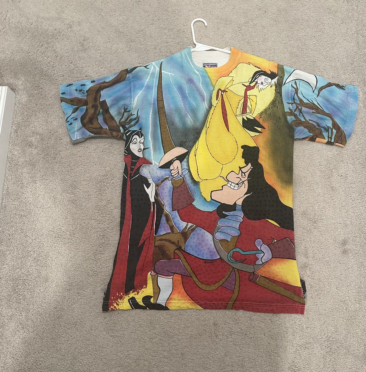 Disney Vintage Disney Villains AOP T Shirt Large 90s Joujou Size US L / EU 52-54 / 3 - 1 Thumbnail