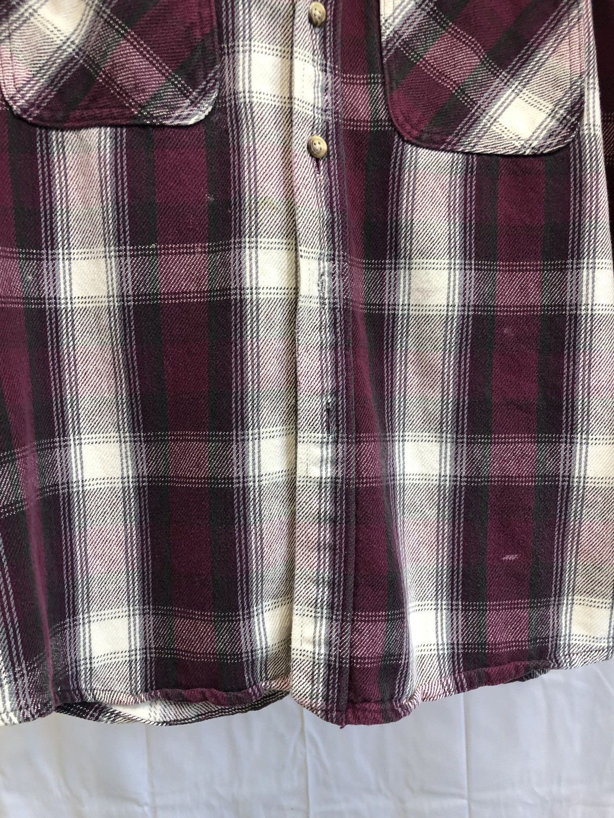 Vintage Thrashed Distressed Plaid Flannel Button Shirt Size US XL / EU 56 / 4 - 6 Thumbnail