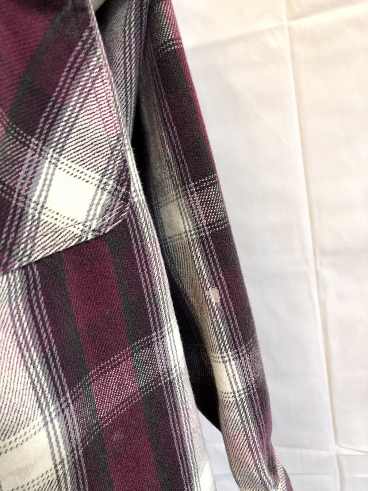 Vintage Thrashed Distressed Plaid Flannel Button Shirt Size US XL / EU 56 / 4 - 8 Thumbnail