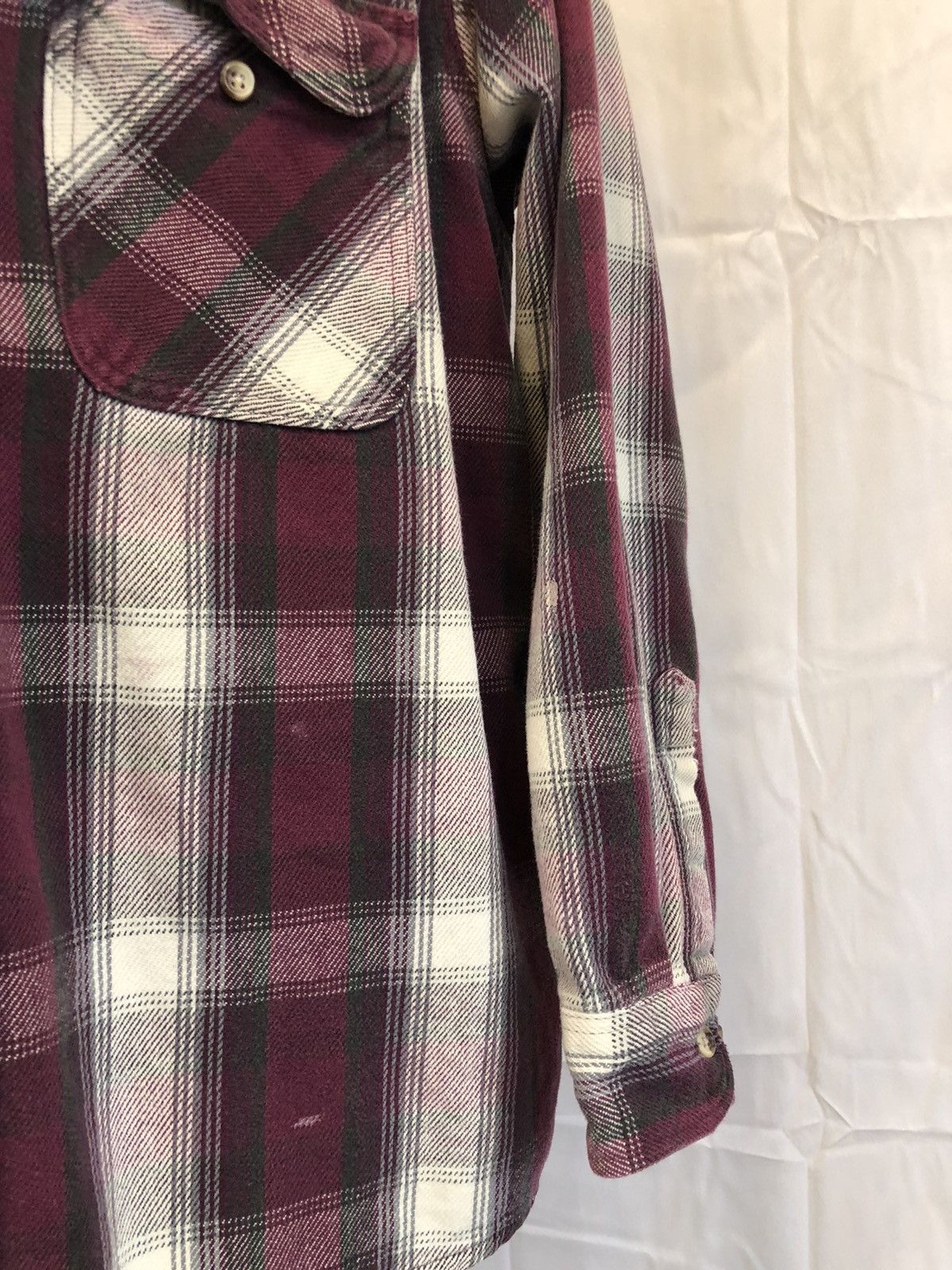 Vintage Thrashed Distressed Plaid Flannel Button Shirt Size US XL / EU 56 / 4 - 5 Thumbnail