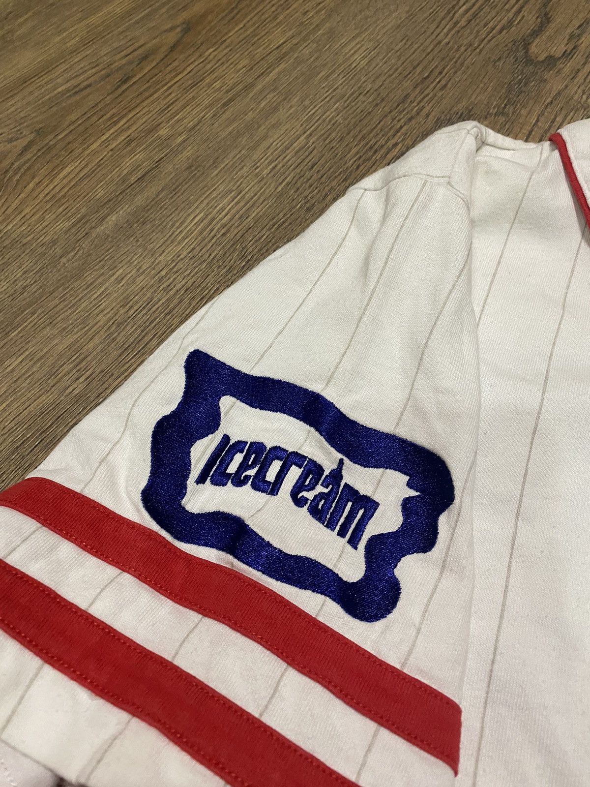 Icecream × Majestic ICECREAM × MAJESTIC BUTTON UP BIG LOGO JERSEY Size US M / EU 48-50 / 2 - 9 Thumbnail