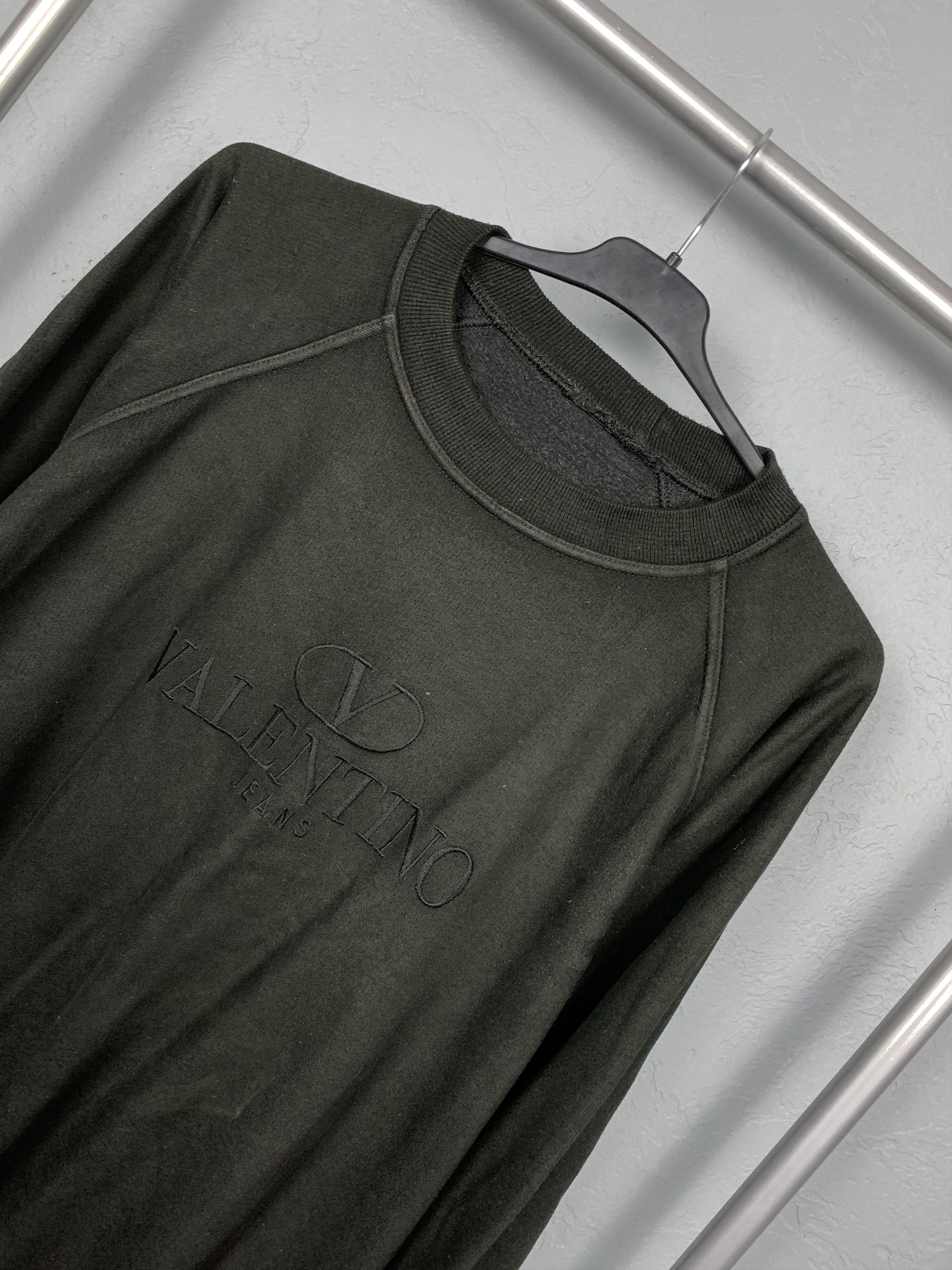 Valentino Valentino 90s Vintage Mens Sweatshirt Size US XXL / EU 58 / 5 - 2 Thumbnail
