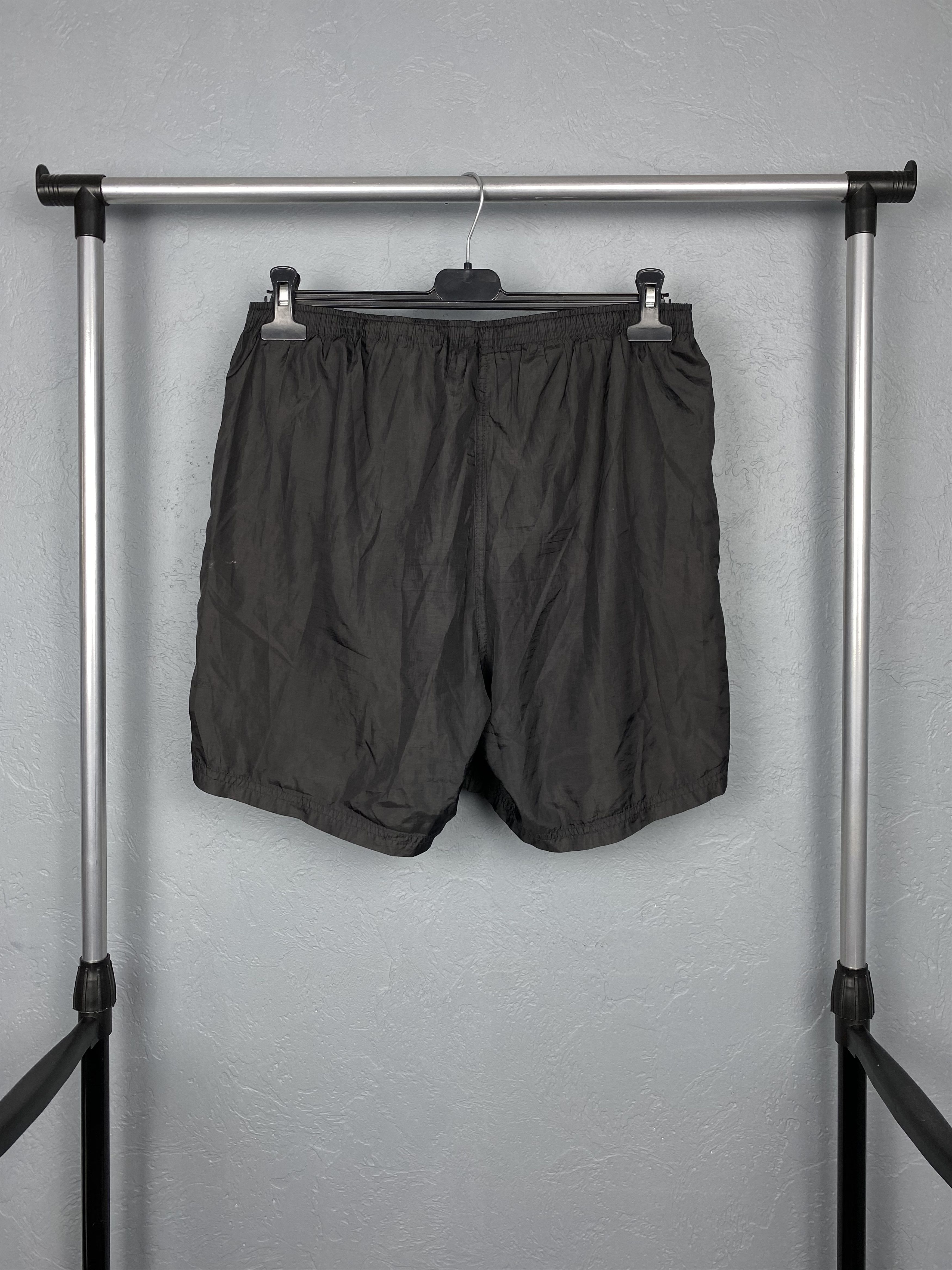Nike Nike ACG Vintage Mens Nylon Shorts Size US 32 / EU 48 - 5 Thumbnail