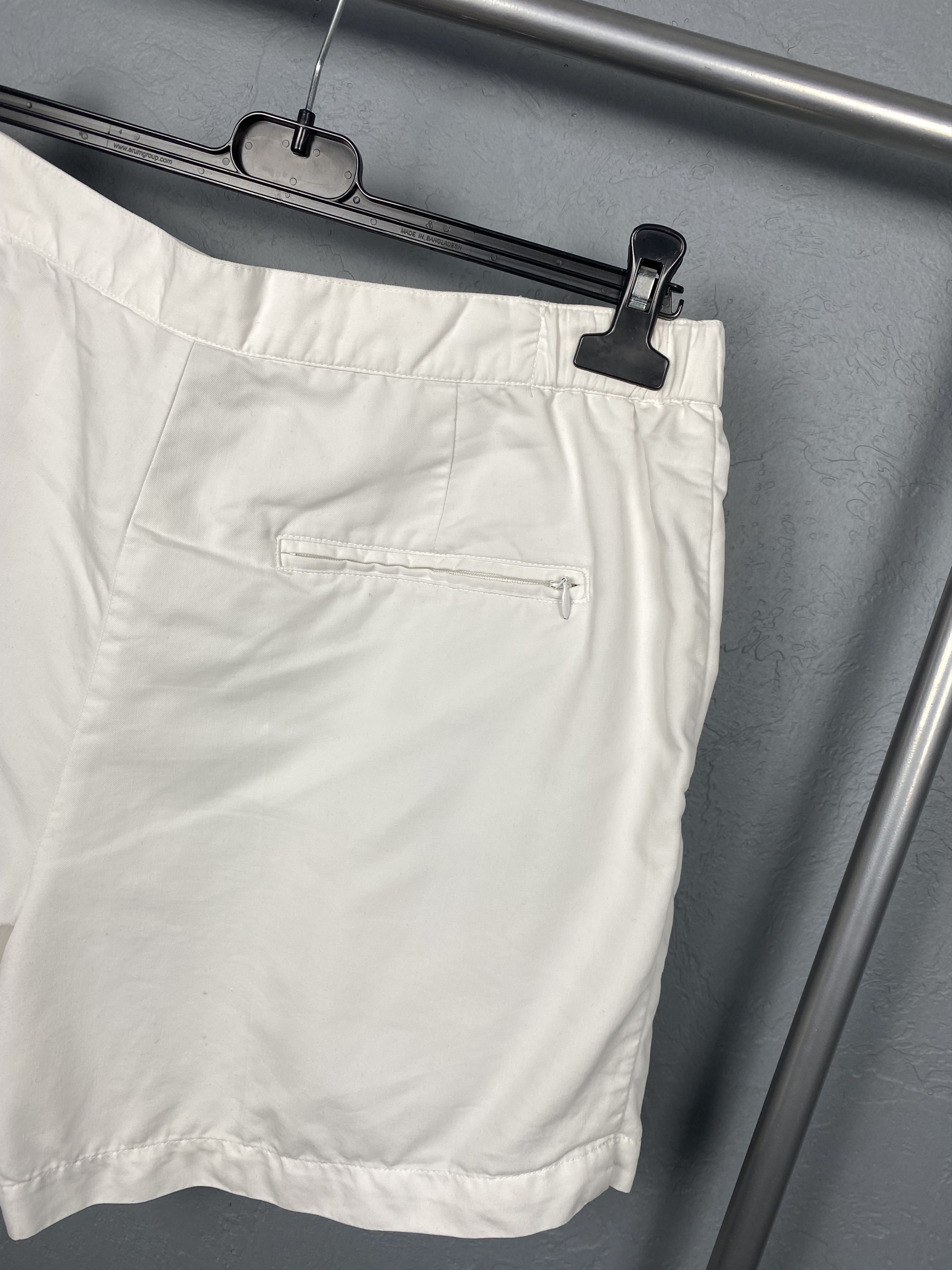 Nike Vintage Nike Mens Tennis Shorts Y2K Challenge Court Size US 36 / EU 52 - 9 Thumbnail