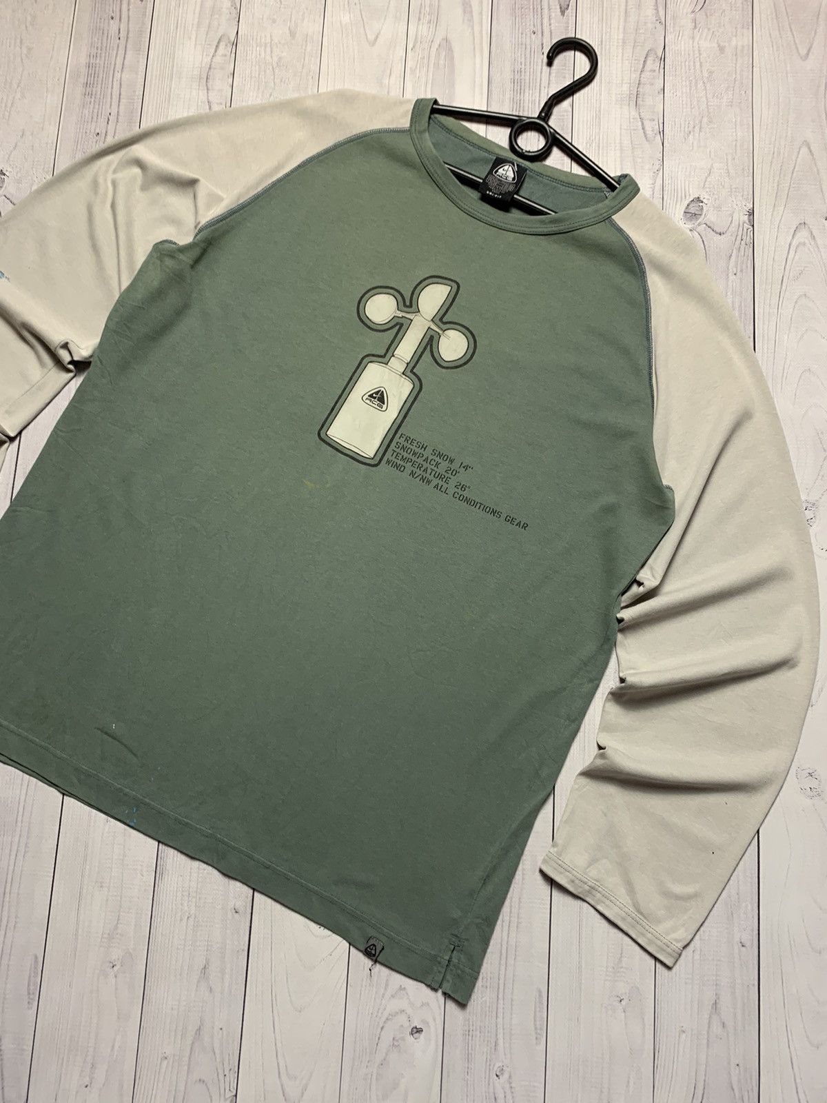 Vintage Vintage Nike ACG long sleeve size XL logo rare paint Size US XL / EU 56 / 4 - 2 Thumbnail