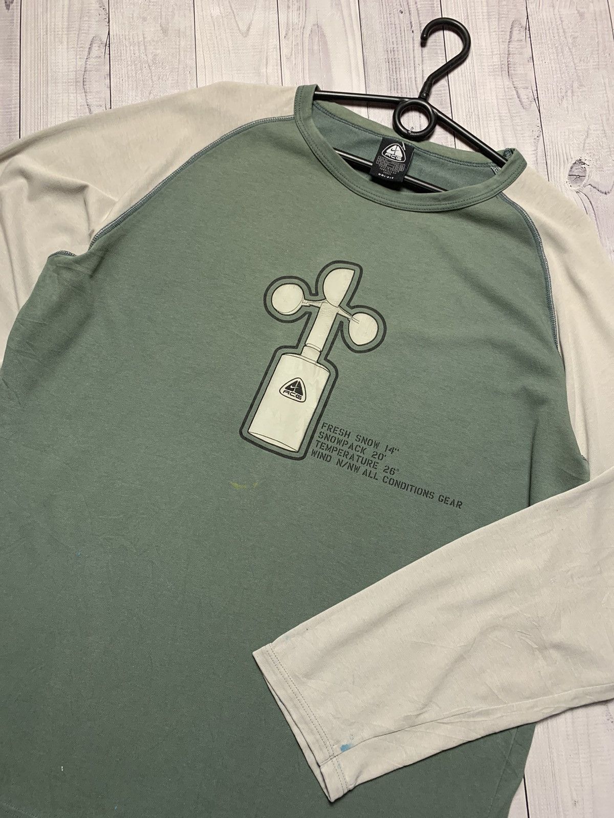 Vintage Vintage Nike ACG long sleeve size XL logo rare paint Size US XL / EU 56 / 4 - 4 Thumbnail