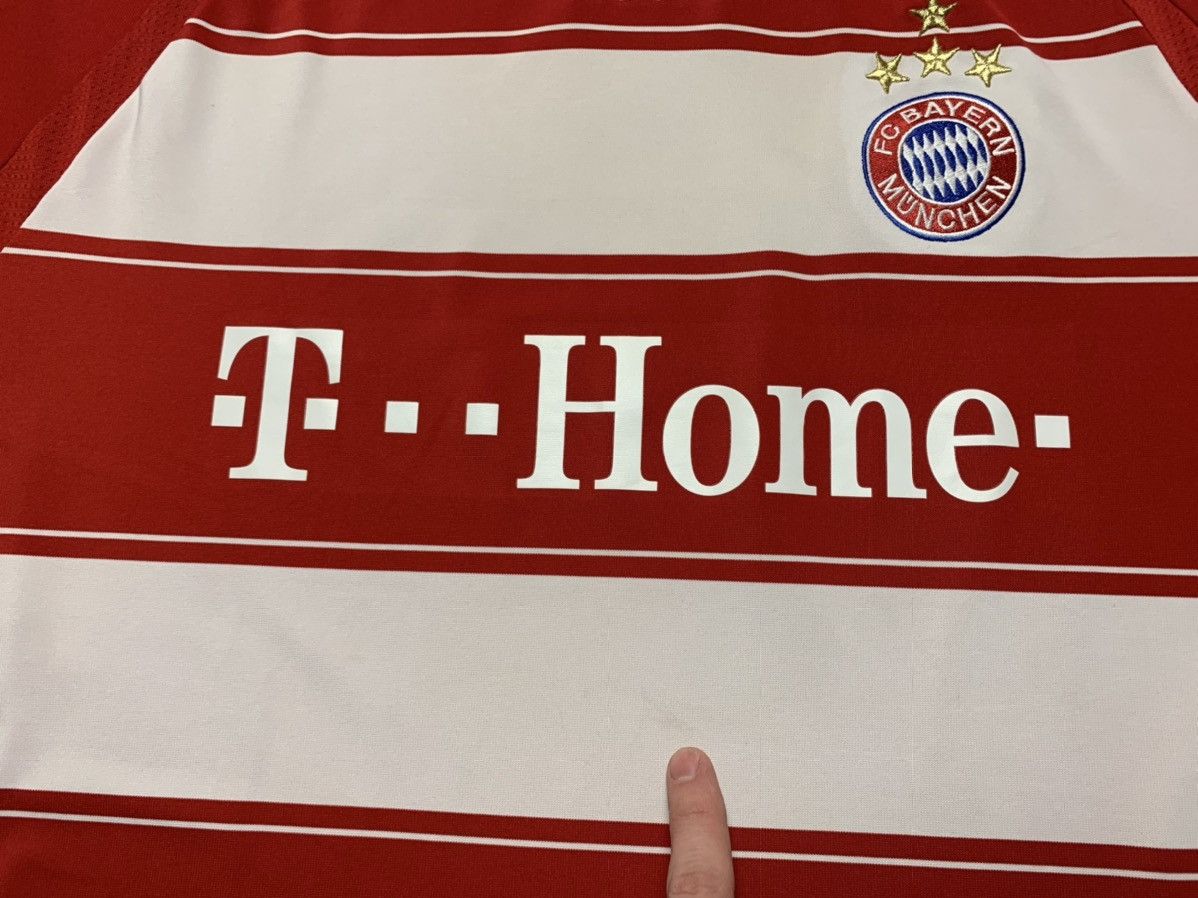 Adidas × Vintage Vintage Adidas soccer jersey Bayern Munich size XL Size US XL / EU 56 / 4 - 4 Thumbnail