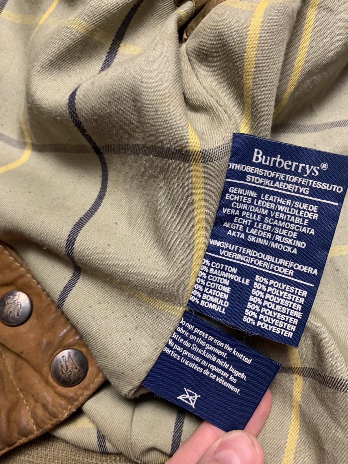 Burberry Vintage Burberry’s leather jacket size L rare distressed Size US L / EU 52-54 / 3 - 17 Thumbnail