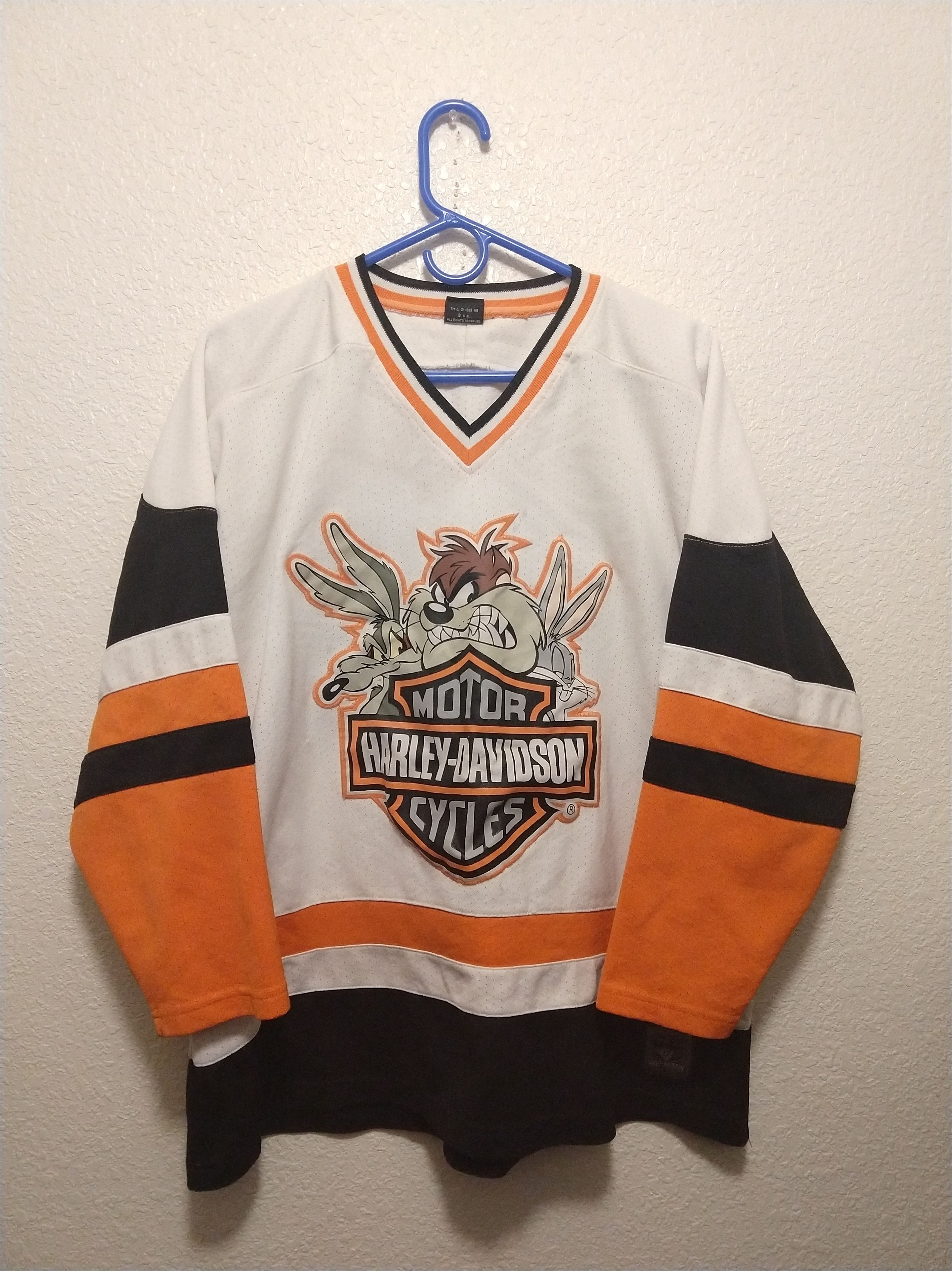 Vintage Harley Davidson x Looney Tunes Hockey Jersey size L