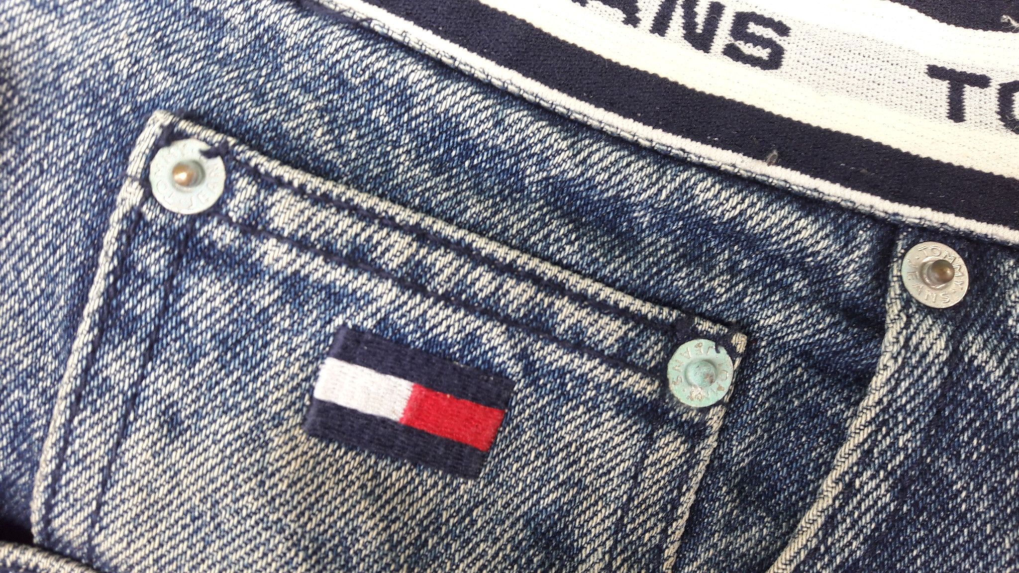 Tommy Hilfiger × Vintage Vintage Tommy Hilfger 90s Distressed Cropped denim Size US 32 / EU 48 - 12 Thumbnail