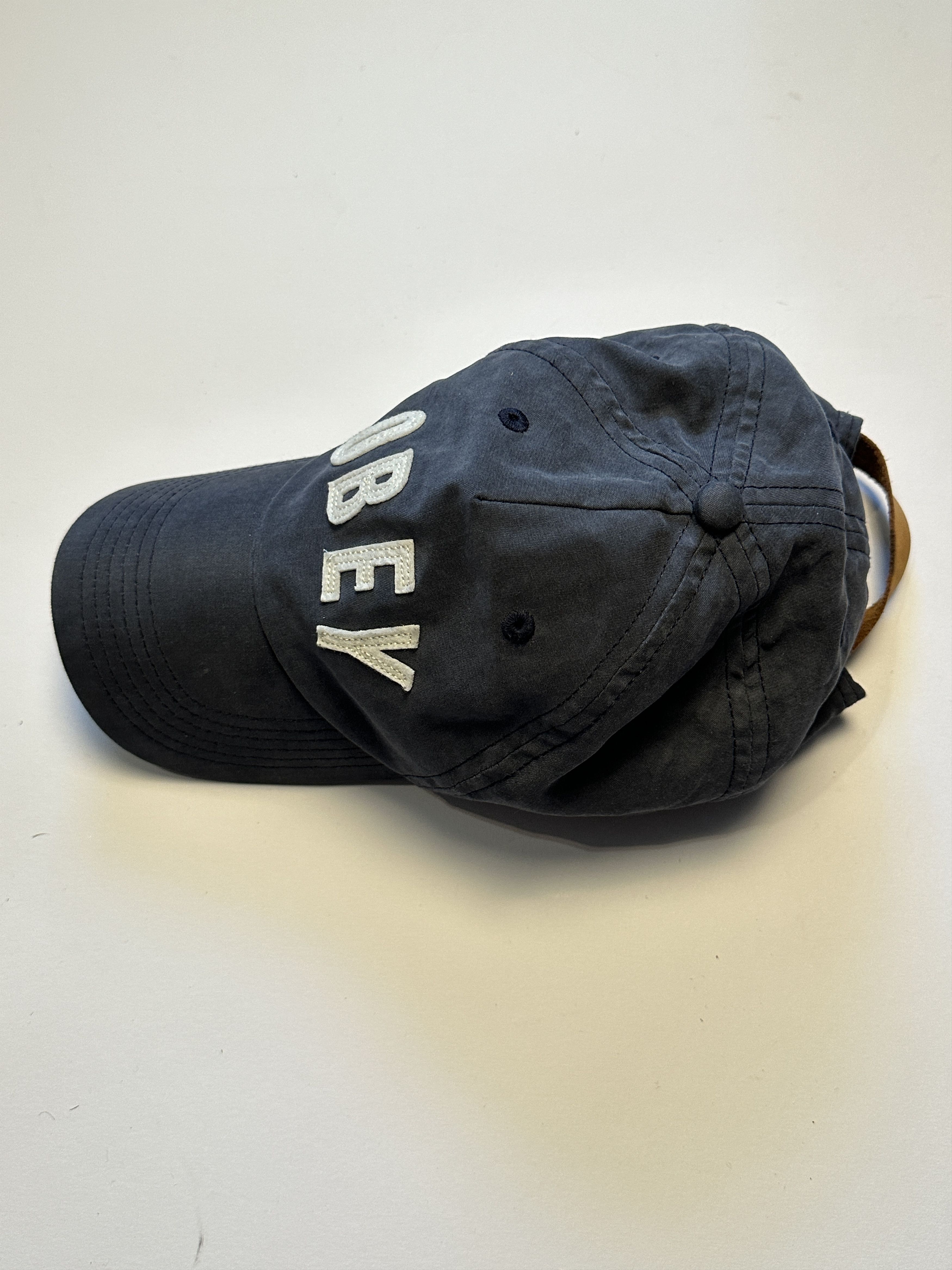 Obey Vintage Obey Baseball Cap Size ONE SIZE - 2 Thumbnail