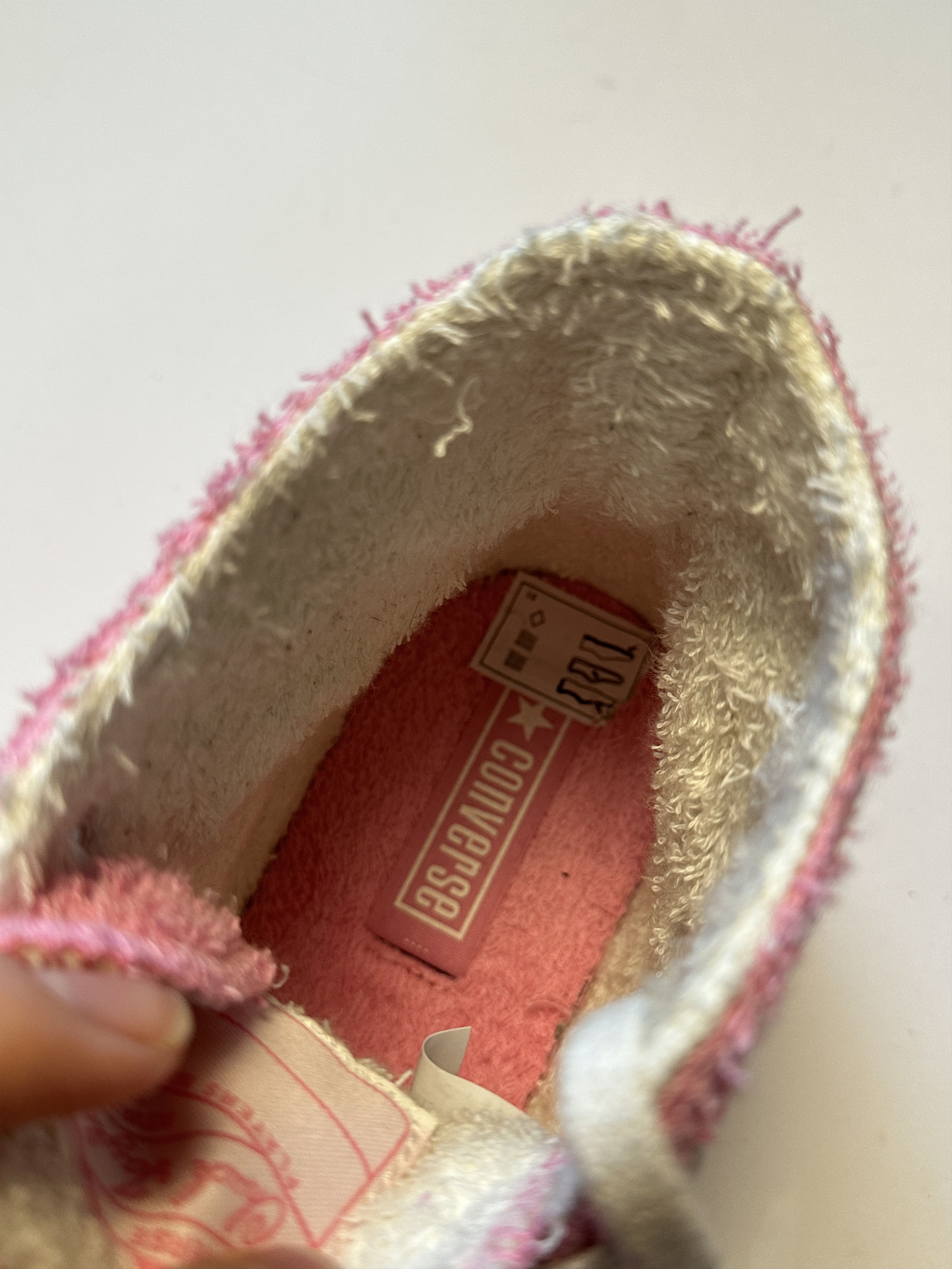 Converse Converse Chuck 70 Hi Fuzzy Bunny Sneakers Size US 10.5 / EU 43-44 - 11 Thumbnail