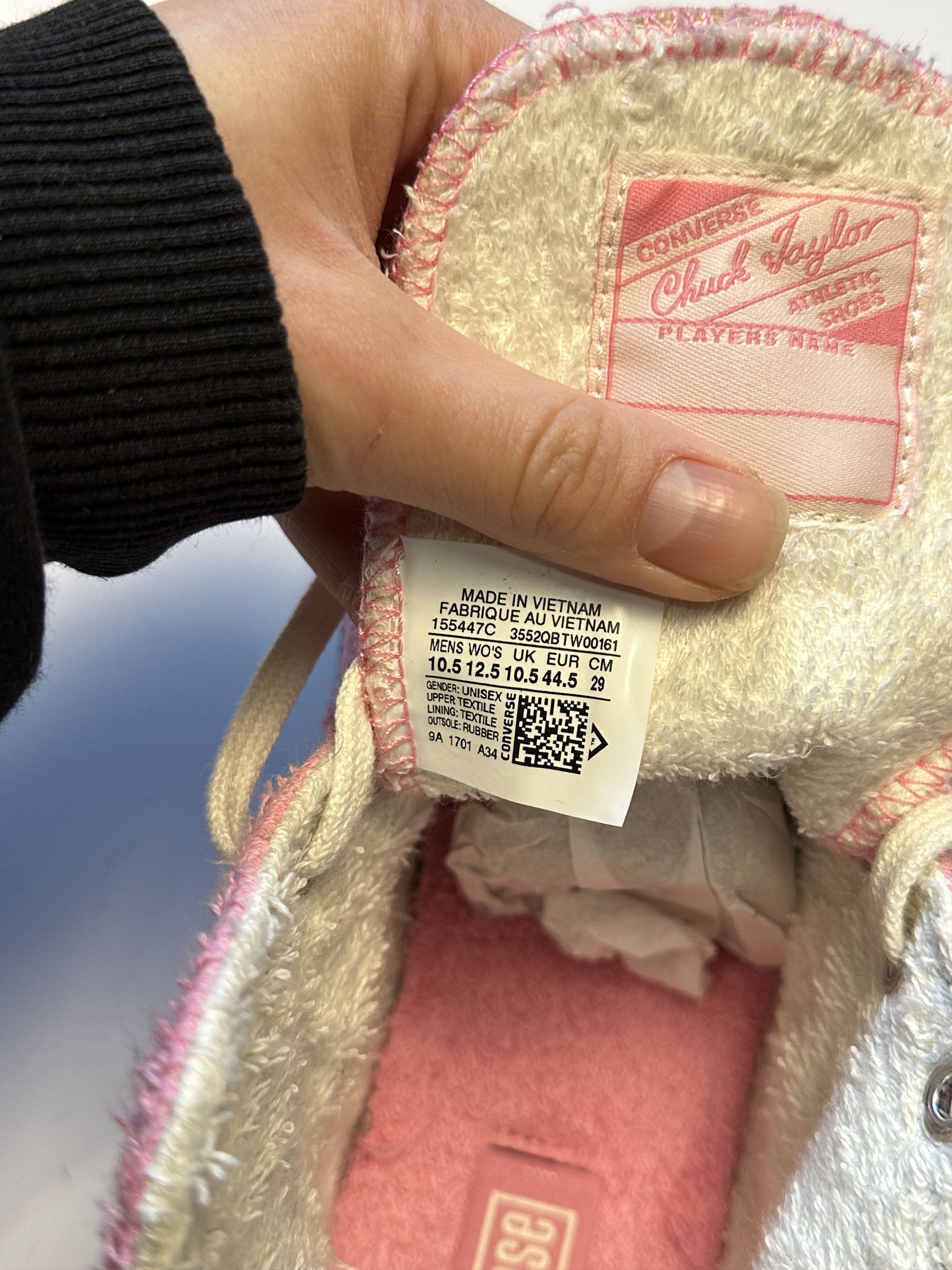 Converse Converse Chuck 70 Hi Fuzzy Bunny Sneakers Size US 10.5 / EU 43-44 - 13 Thumbnail