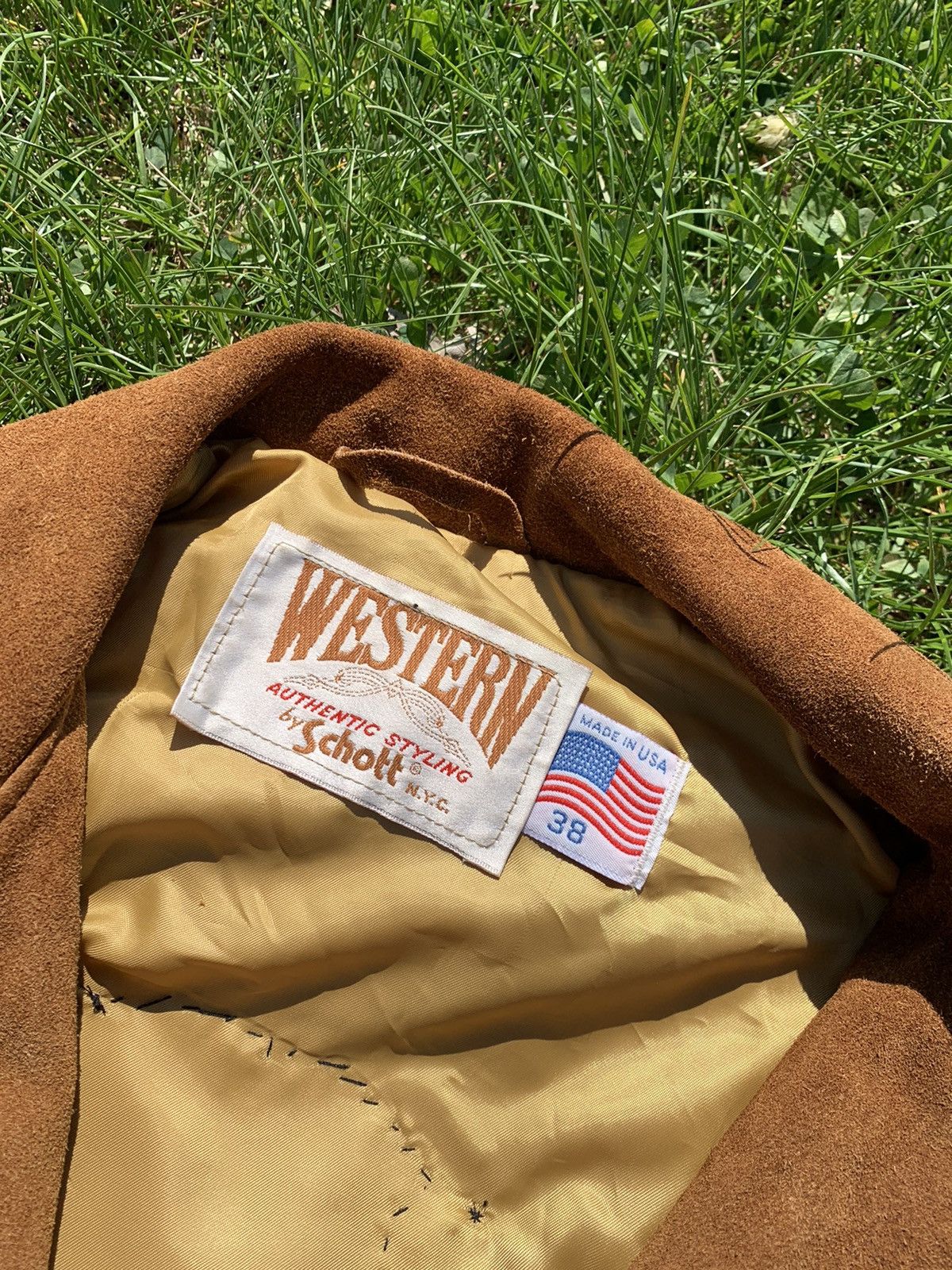 Cowboy Equipment 80’S Schott NYC Western fringe brown suede jacket Vintage Size US M / EU 48-50 / 2 - 16 Thumbnail
