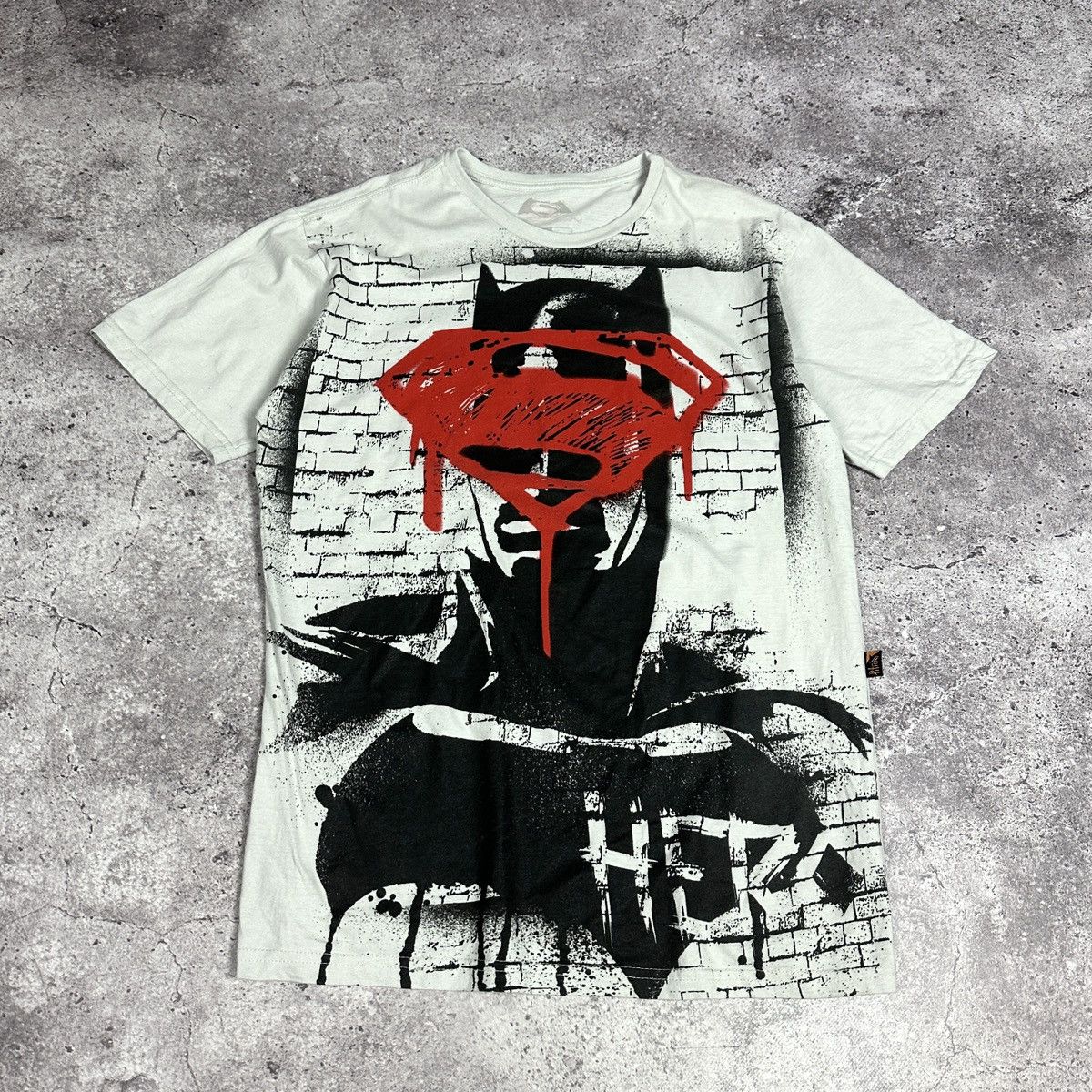 Marvel Comics Vintage 00s Piticas Superman Batman Hero Graffiti Y2K tee Size US XL / EU 56 / 4 - 1 Thumbnail