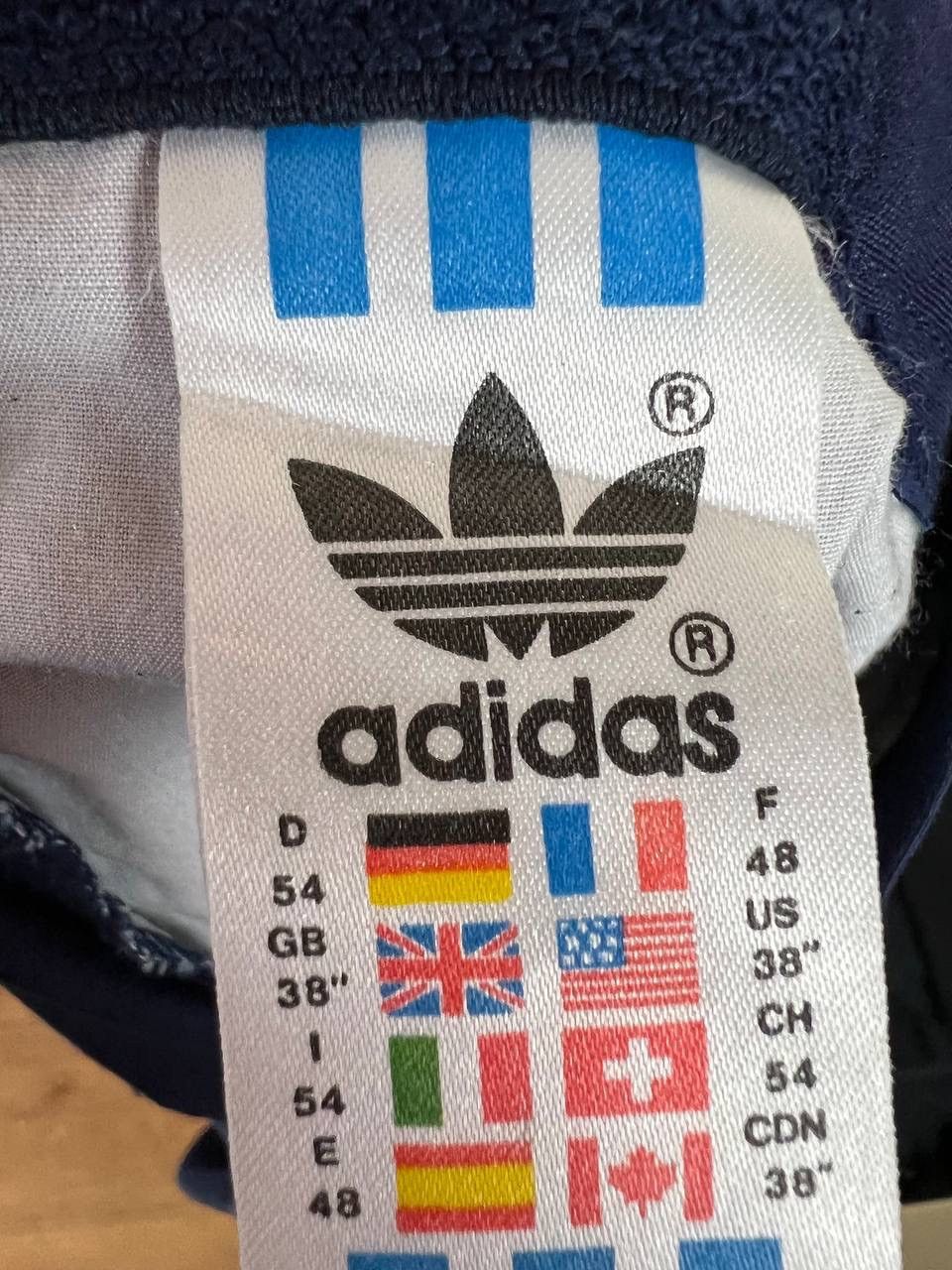 Vintage Adidas vintage shorts size 38 Size US 38 / EU 54 - 2 Thumbnail