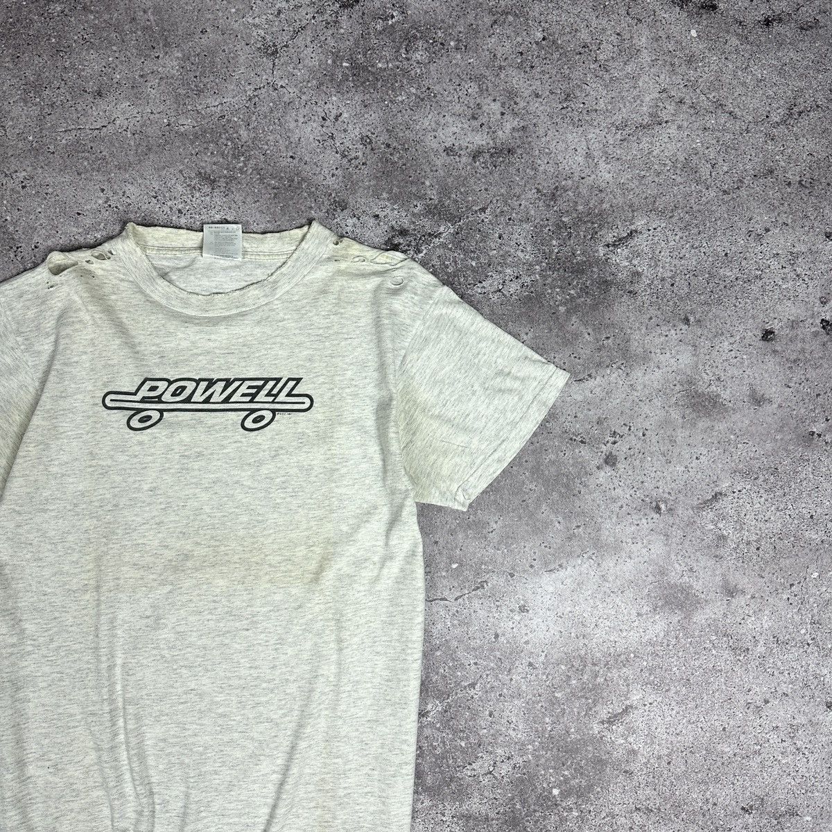 Vintage Vintage 90s Powell Peralta Distressed Thrashed tee Y2K skate Size US M / EU 48-50 / 2 - 2 Thumbnail