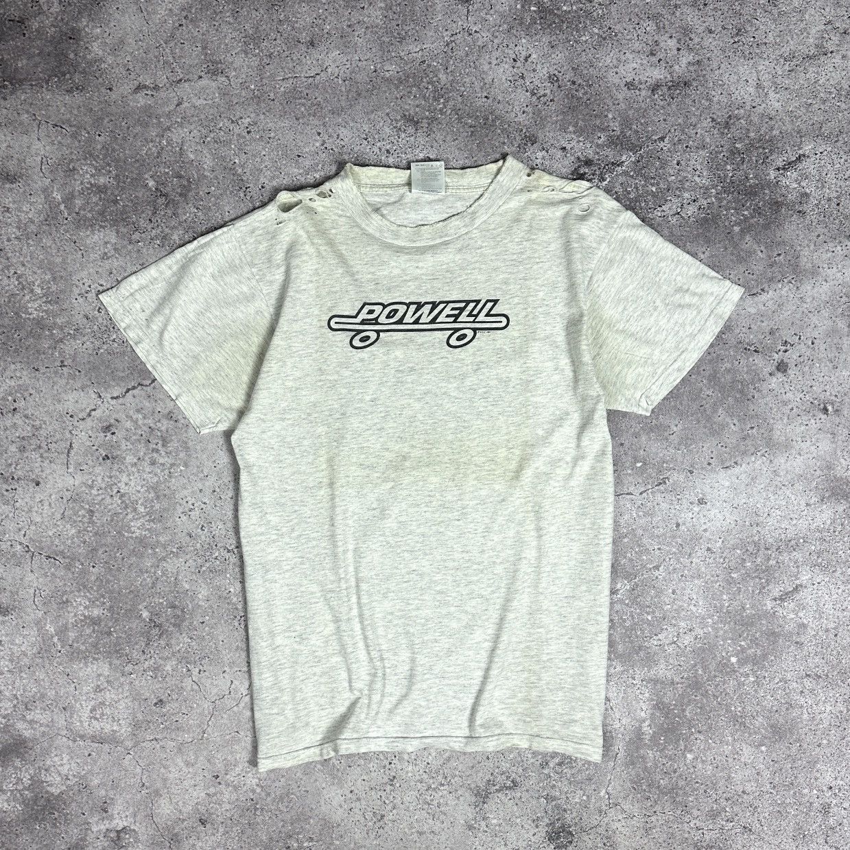 Vintage Vintage 90s Powell Peralta Distressed Thrashed tee Y2K skate Size US M / EU 48-50 / 2 - 1 Thumbnail