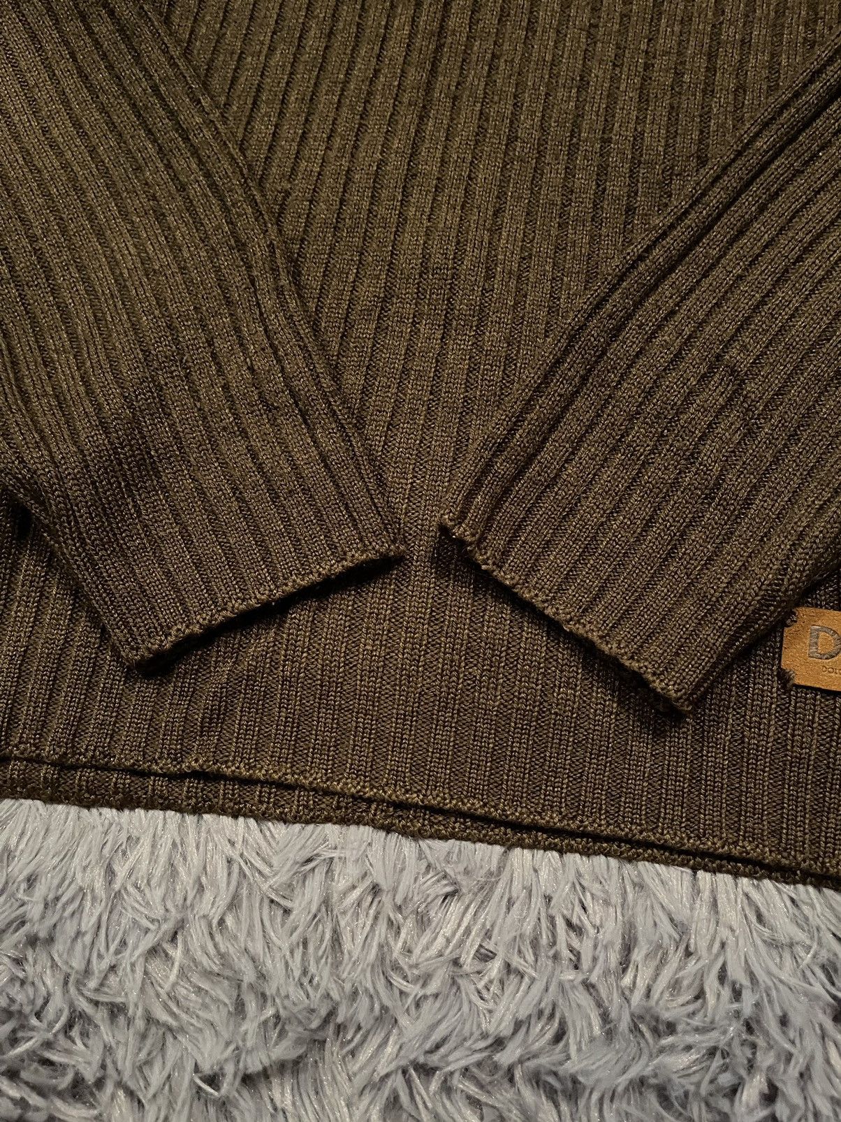 Dolce & Gabbana × Vintage Dolce & Gabbana 90s vintage avant garde turtleneck sweater Size US S / EU 44-46 / 1 - 6 Thumbnail