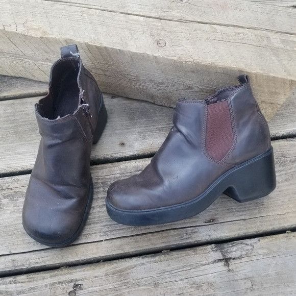 Vtg 90s Y2k Brown Faux Vegan Leather Chunky Platform Boots