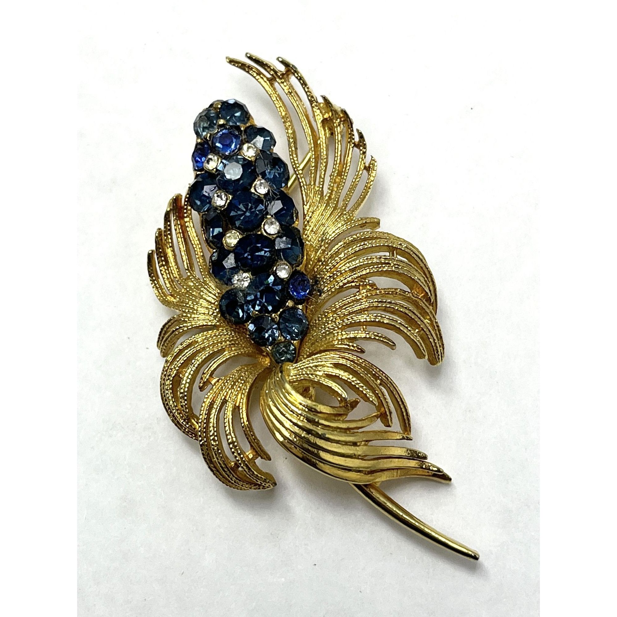 Vintage Corocraft Blue Stone Brooch Pin