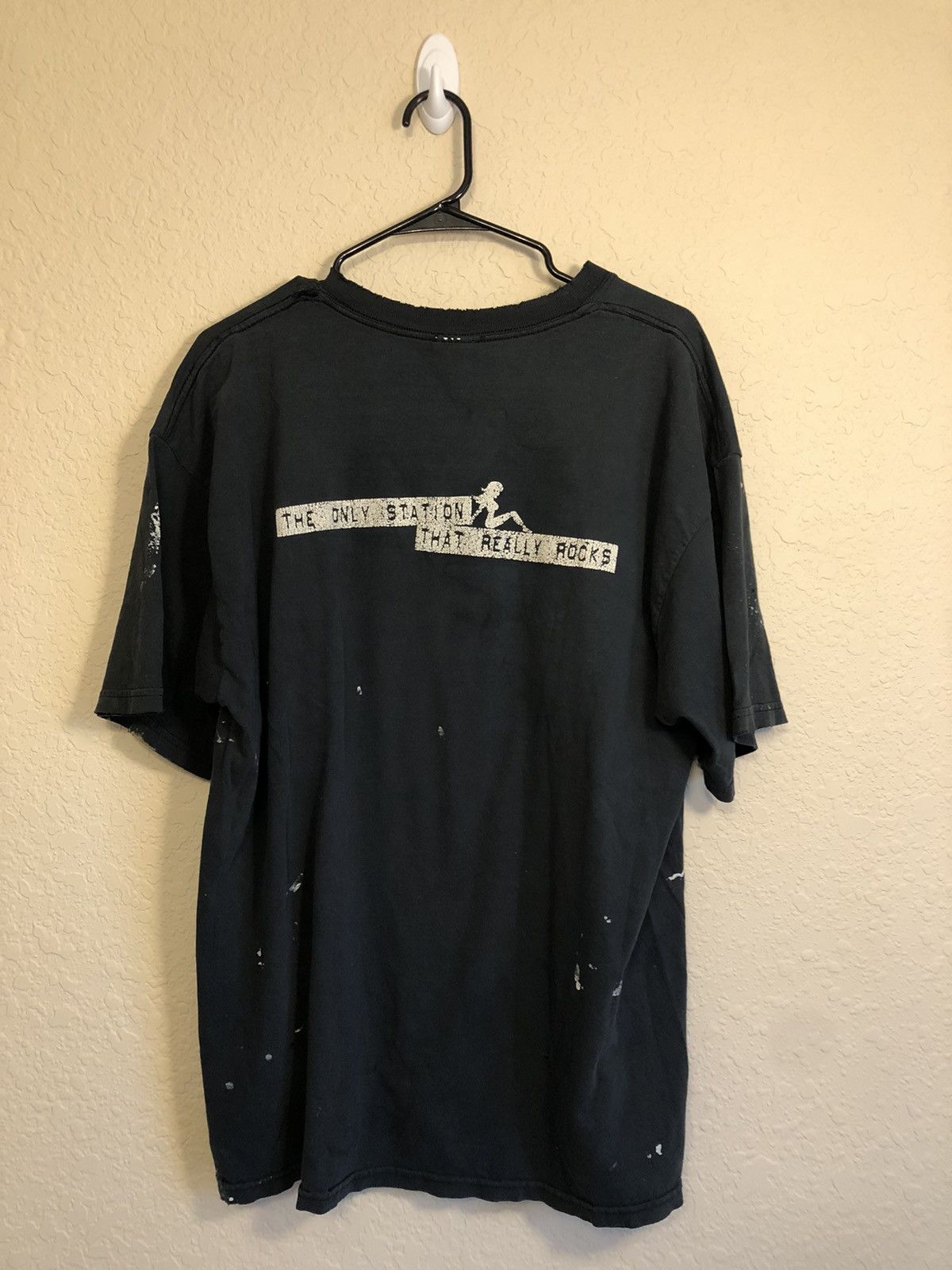Vintage Thrashed Radio Station Distressed Faded Tee Size US XL / EU 56 / 4 - 7 Thumbnail