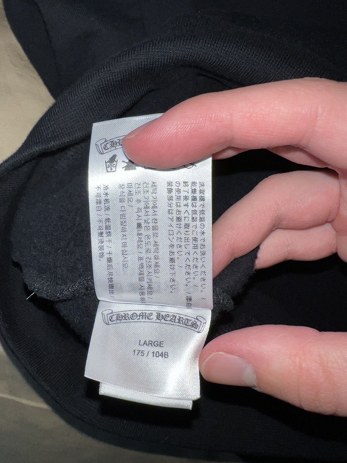 Chrome Hearts Chrome hearts Gradient Hoodie Size US L / EU 52-54 / 3 - 7 Thumbnail