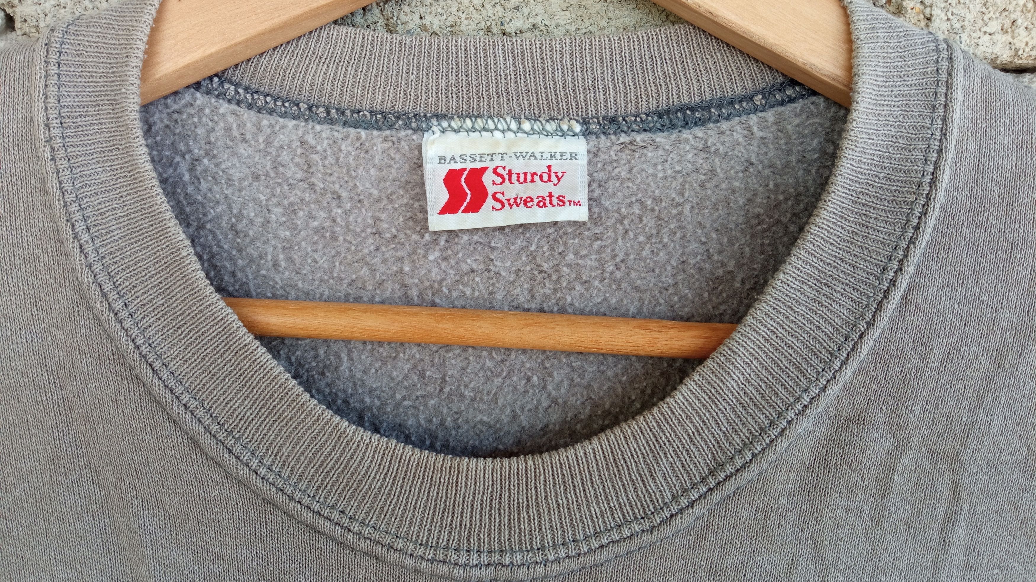 Japanese Brand × Lee × Vintage 🔥🔥Vintage Basset Walker Sturdy Sweats Sweatshirt Size US L / EU 52-54 / 3 - 11 Thumbnail