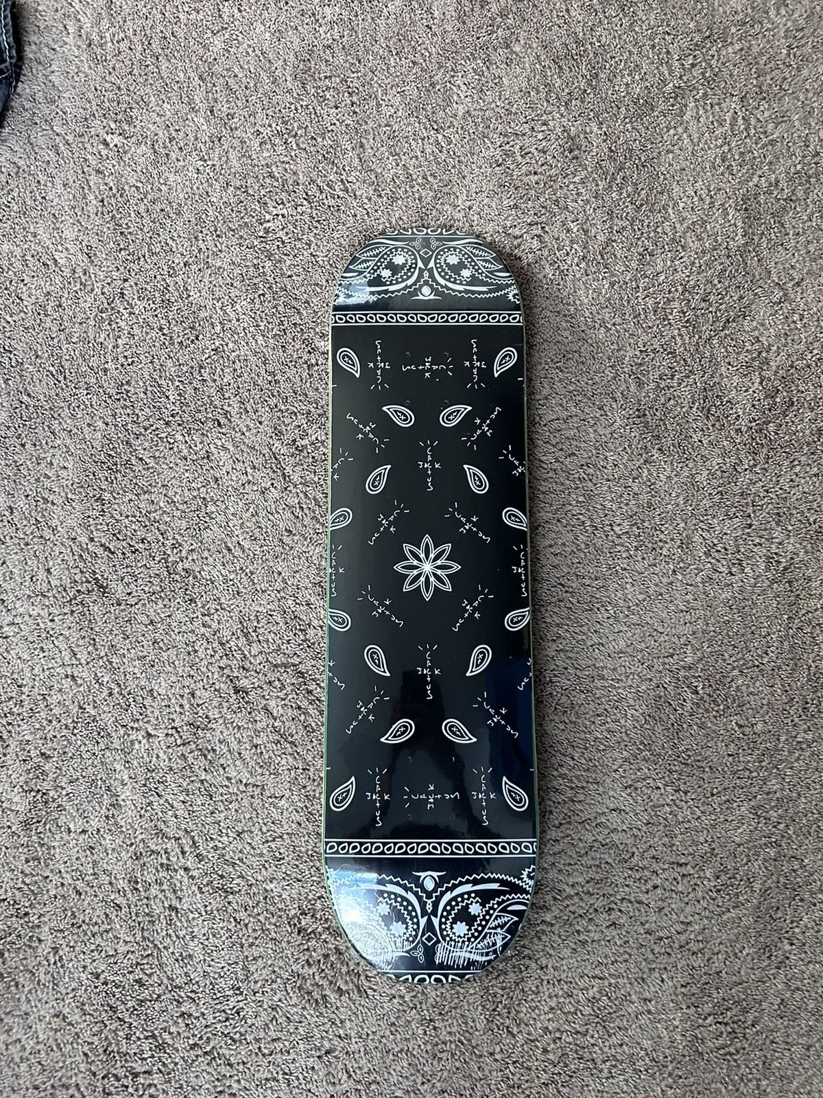 スケートボード TRAVIS CACTUS JACK PAISLEY SKATE DECK Cactus Jack Paisley Skate Deck Travis Scott 8.5 Skateboard