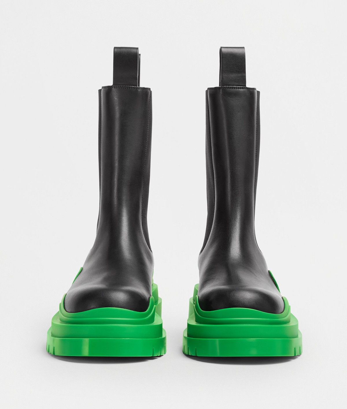 Bottega Veneta NEW 40 Black Grass Green Tire Chelsea Boots Leather Bottega Size US 7 / EU 40 - 2 Thumbnail