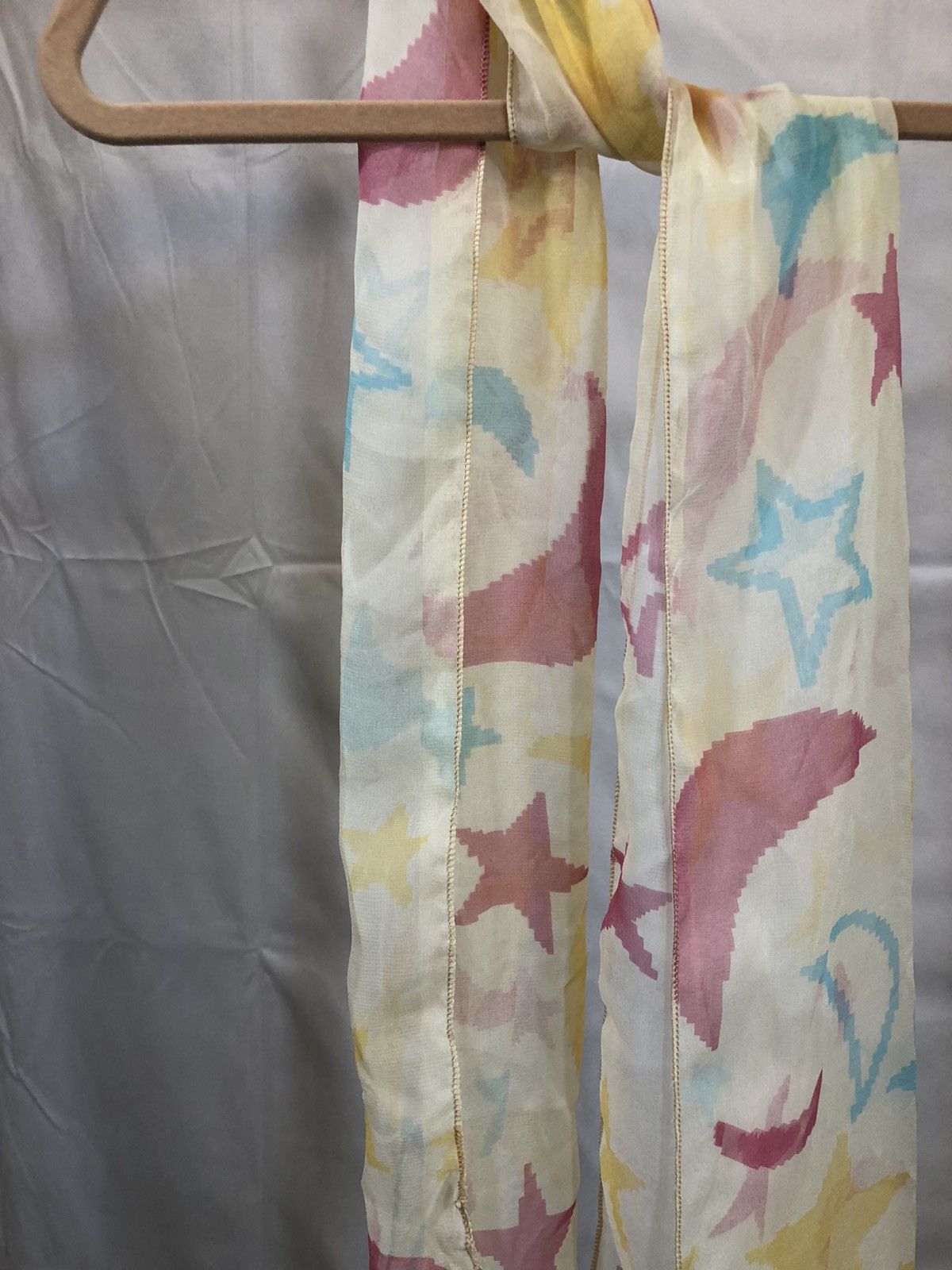Vintage Vintage Sheer White Space Pink Stars Moon Scarf Size ONE SIZE - 5 Thumbnail