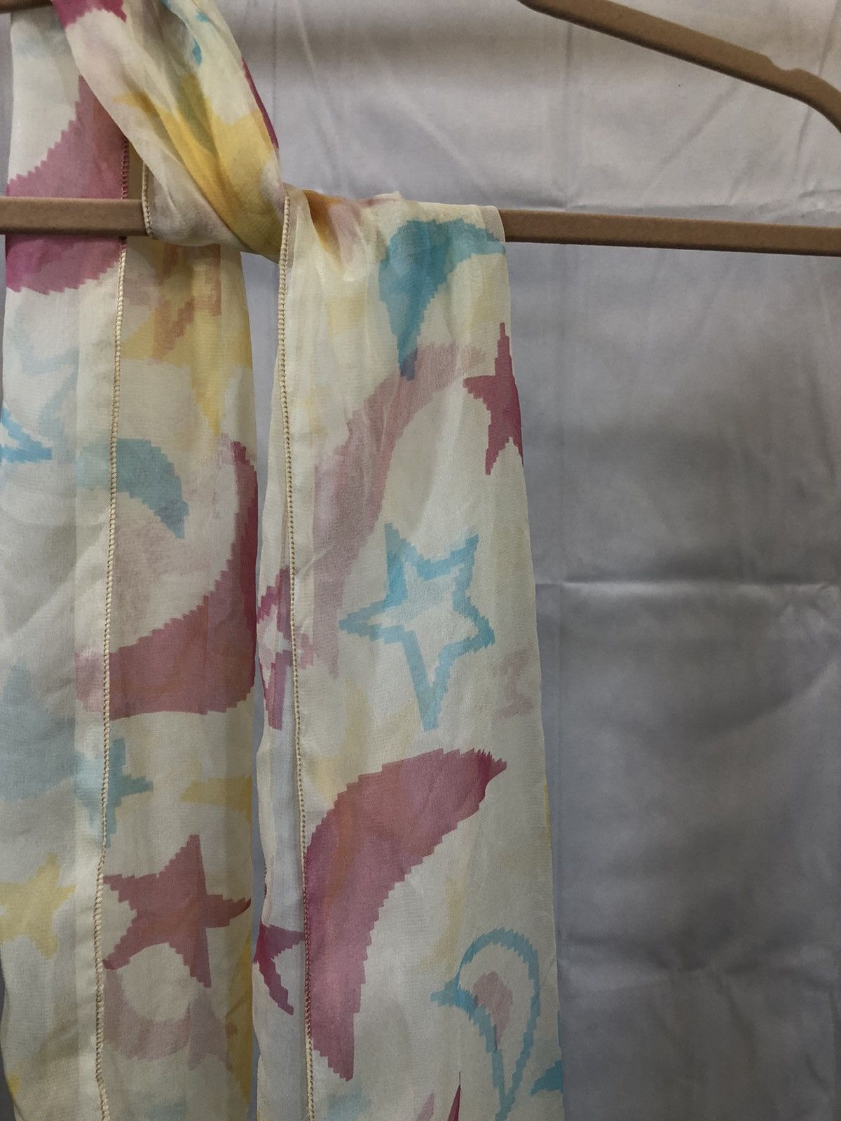 Vintage Vintage Sheer White Space Pink Stars Moon Scarf Size ONE SIZE - 4 Thumbnail