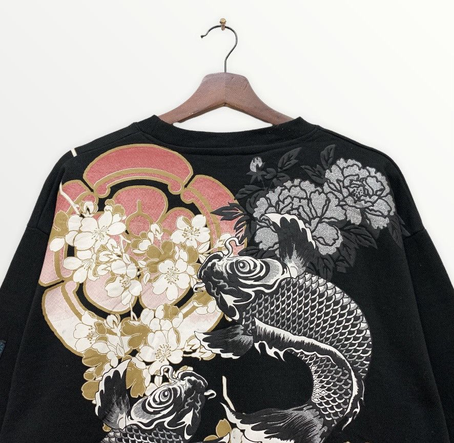Designer × Japanese Brand Rare! Japanese Koi Fish Flowers Design Sweatshirt Size US L / EU 52-54 / 3 - 3 Thumbnail