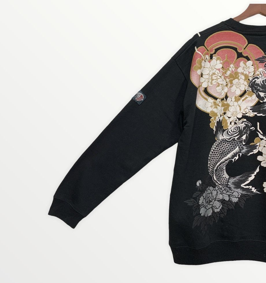 Designer × Japanese Brand Rare! Japanese Koi Fish Flowers Design Sweatshirt Size US L / EU 52-54 / 3 - 6 Thumbnail
