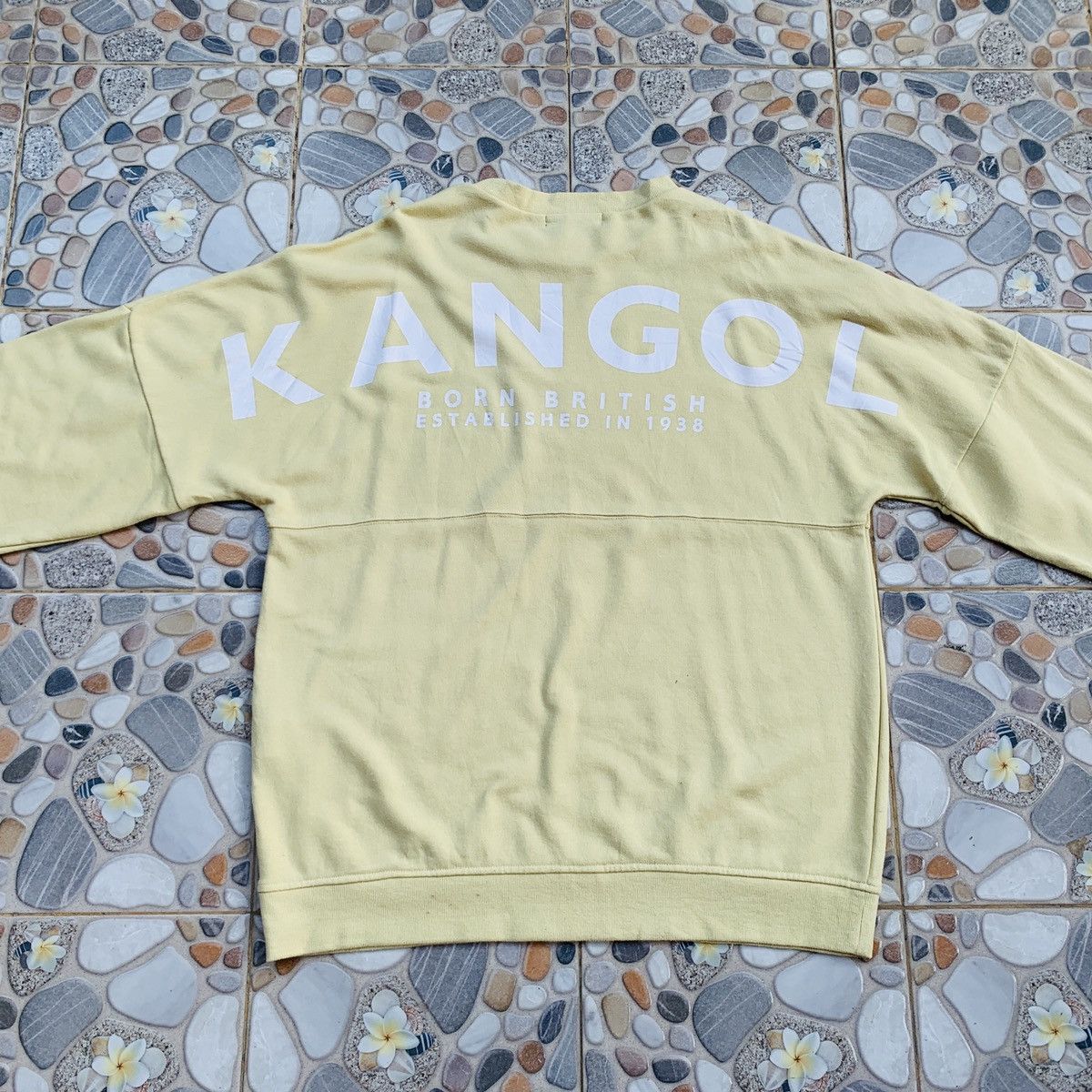 Kangol 8 Eight Kangol Born British Sweatshirt Size US L / EU 52-54 / 3 - 5 Thumbnail