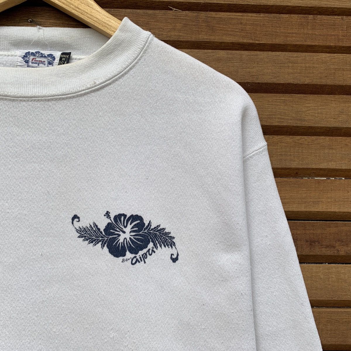 Sun Surf VINTAGE 90s BEN AIPA FLOWERS CREWNECK SURFBOARD Size US M / EU 48-50 / 2 - 4 Thumbnail
