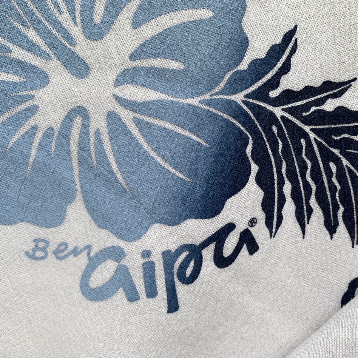 Sun Surf VINTAGE 90s BEN AIPA FLOWERS CREWNECK SURFBOARD Size US M / EU 48-50 / 2 - 7 Thumbnail