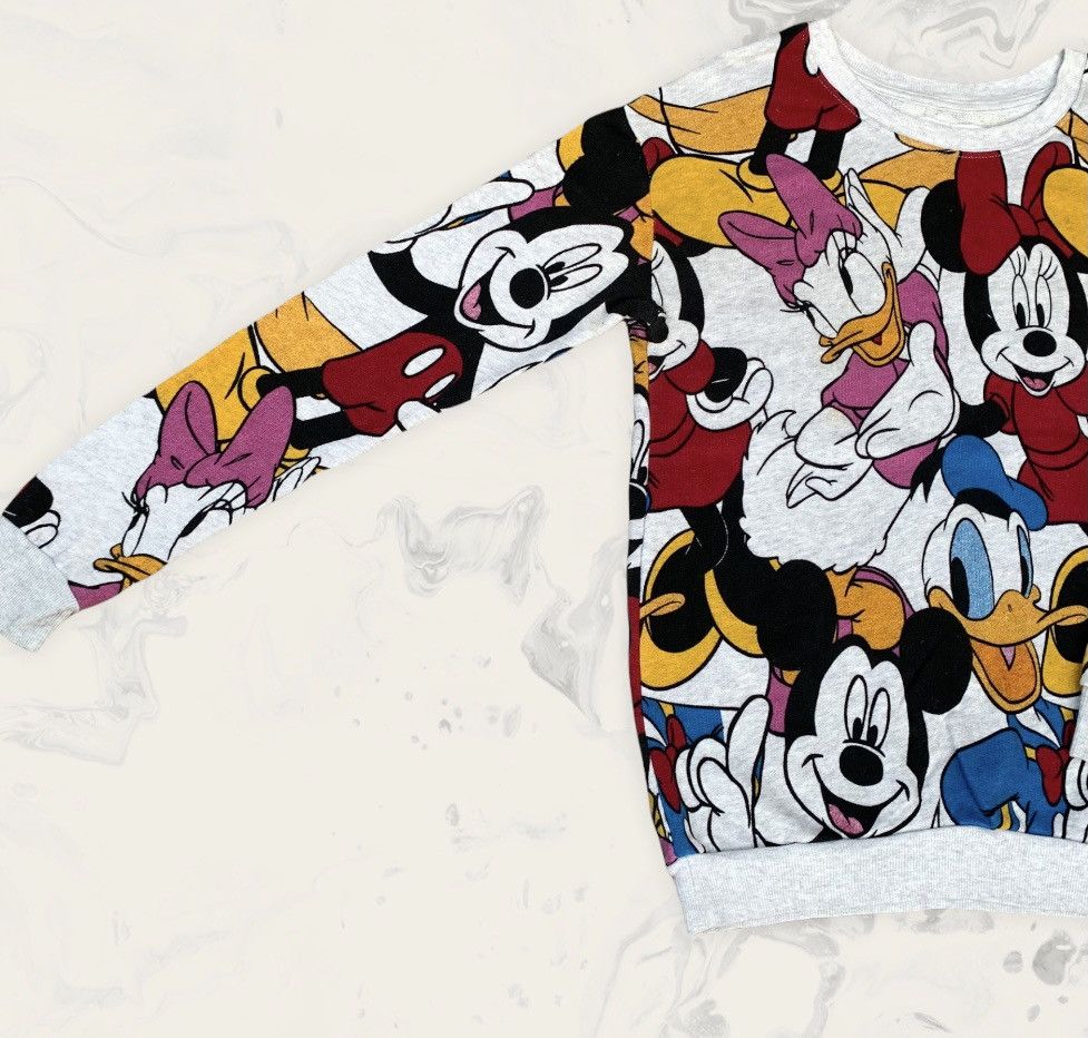 Bershka × Disney × Mickey Mouse Bershka X Disney Full print sweatshirt Size US S / EU 44-46 / 1 - 4 Thumbnail