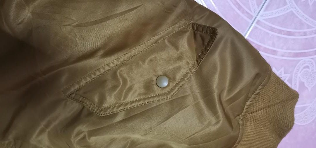 Japanese Brand Uniqlo U Reversible MA-1 Bomber Jacket Size US M / EU 48-50 / 2 - 16 Thumbnail