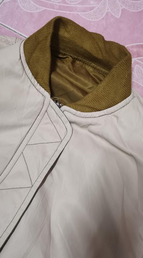 Japanese Brand Uniqlo U Reversible MA-1 Bomber Jacket Size US M / EU 48-50 / 2 - 14 Thumbnail