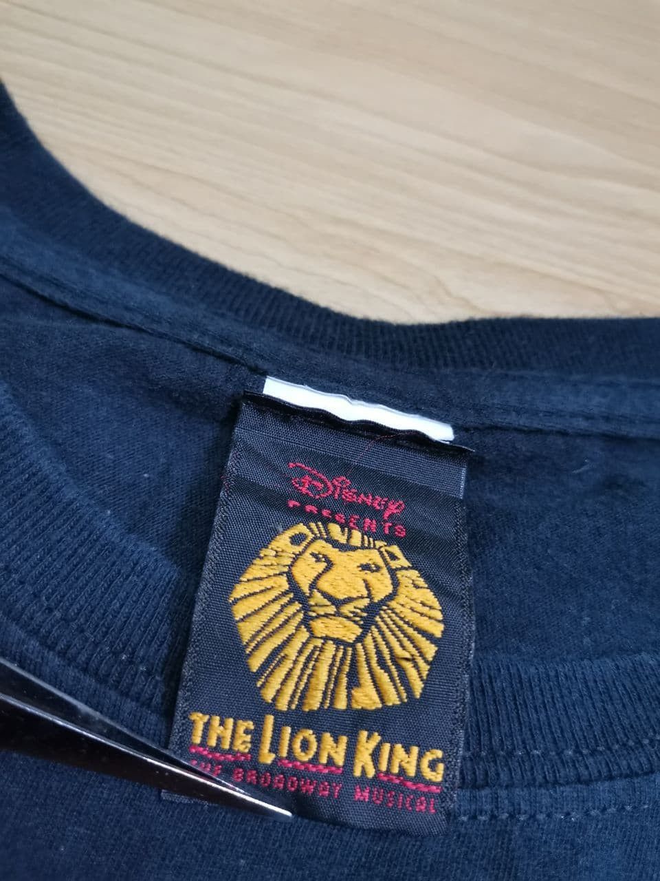 Anime × Cartoon Network × Japanese Brand Vintage Disney Lion King Chicago City Skyline Sparkling tee Size US M / EU 48-50 / 2 - 5 Thumbnail