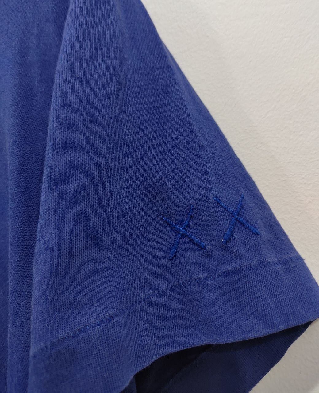 Designer × Kaws × Original Fake Kaws x Uniqlo Collaboration Flayed Tee Size US M / EU 48-50 / 2 - 6 Thumbnail
