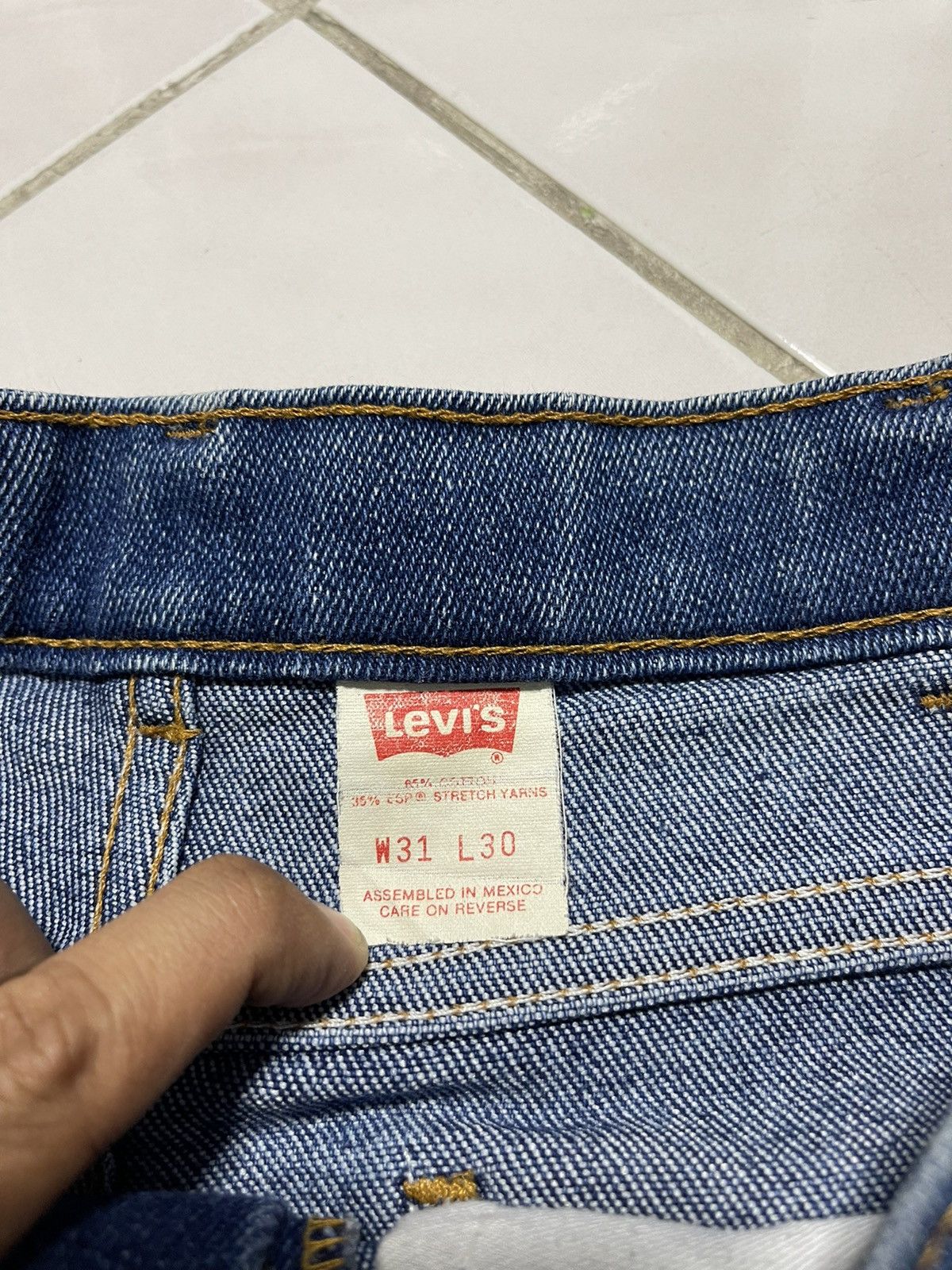 Levi's Vintage Levi's Black Tag Jeans Size US 30 / EU 46 - 7 Thumbnail