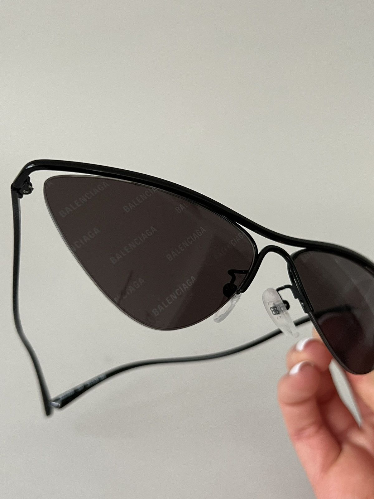 Balenciaga Balenciaga Frame Logo Sunglasses Size ONE SIZE - 3 Thumbnail