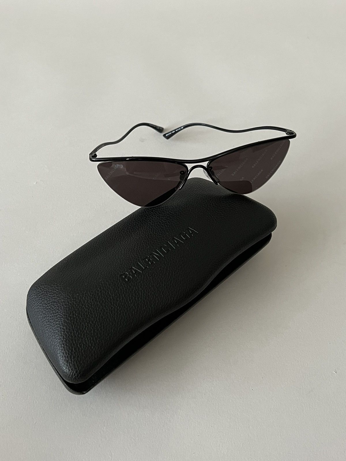 Balenciaga Balenciaga Frame Logo Sunglasses Size ONE SIZE - 2 Thumbnail