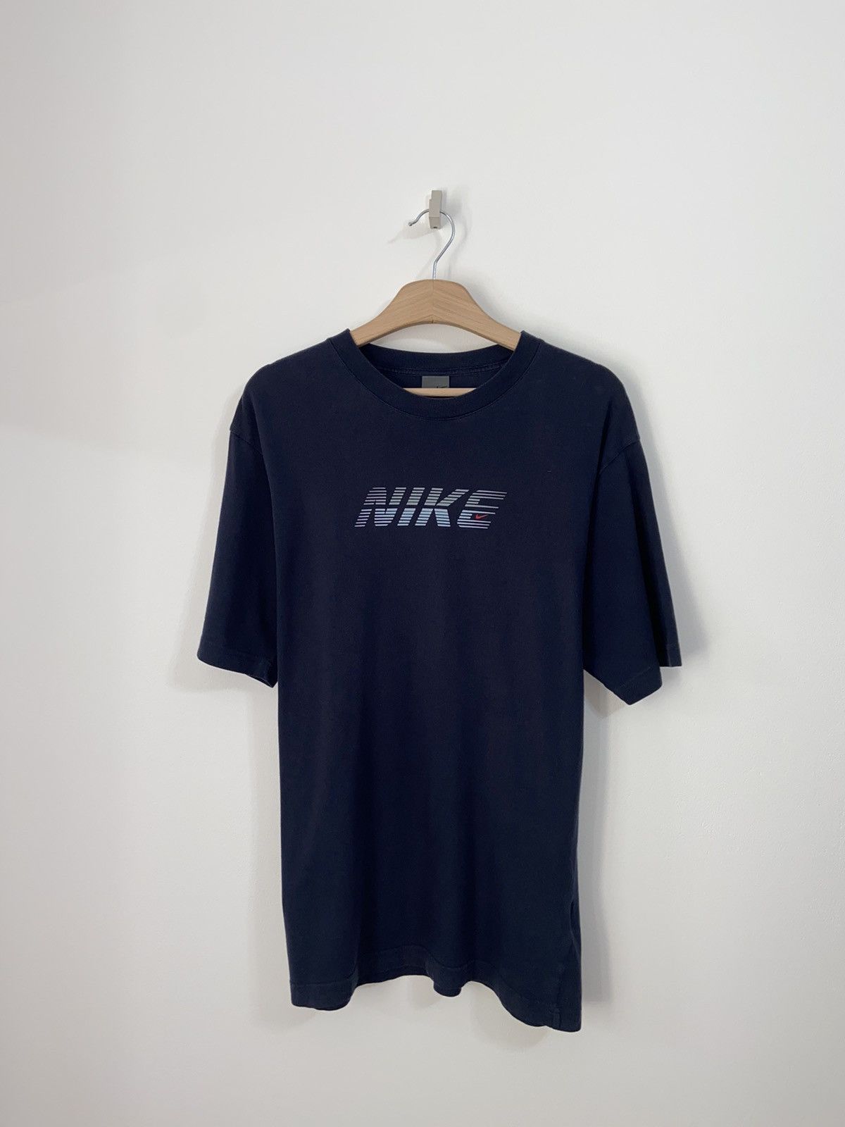 Vintage Nike vintage shirt logo big Size US M / EU 48-50 / 2 - 1 Thumbnail