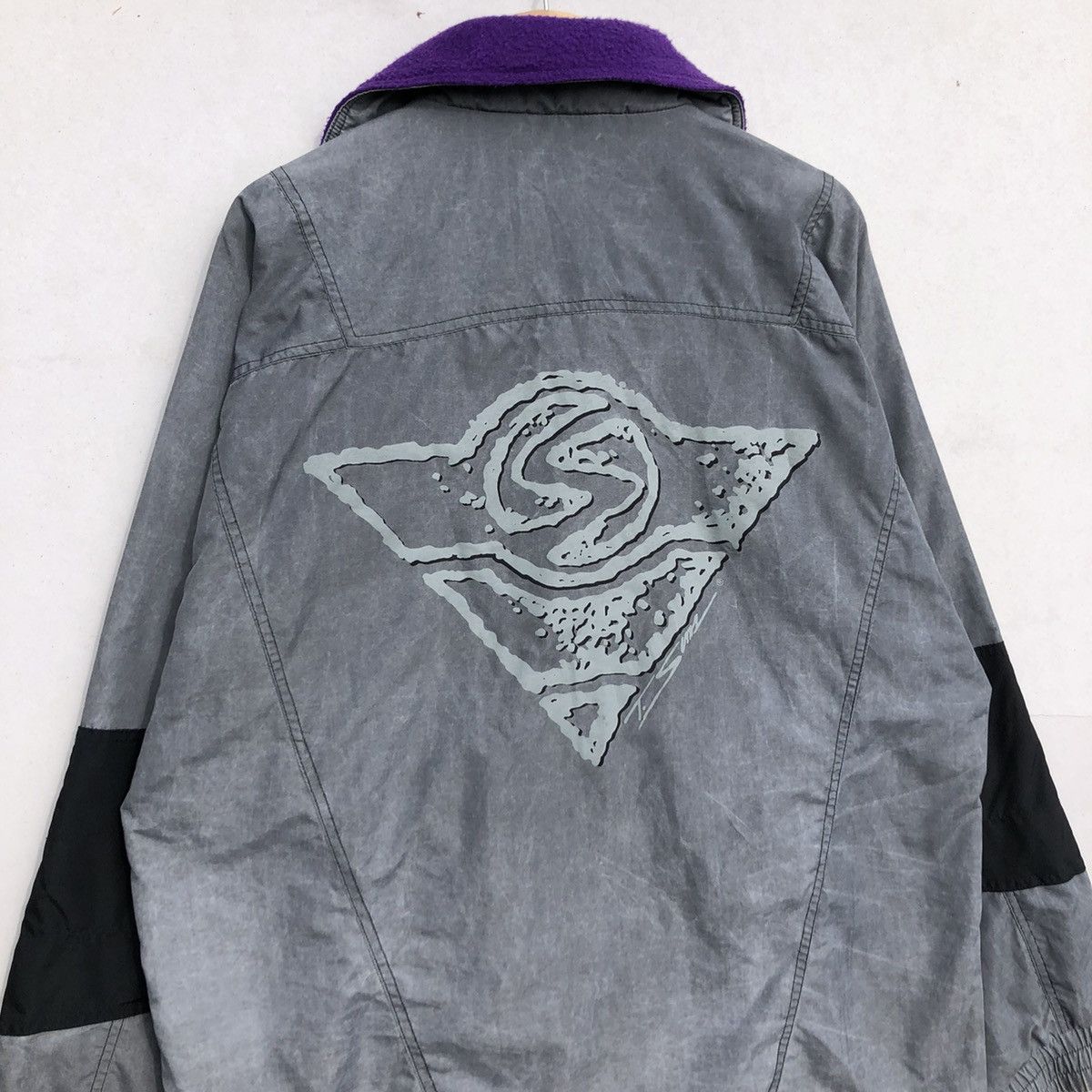 Vintage 🔥Accept Binding Offer🔥 Vintage Snowboards USA Size US M / EU 48-50 / 2 - 7 Thumbnail