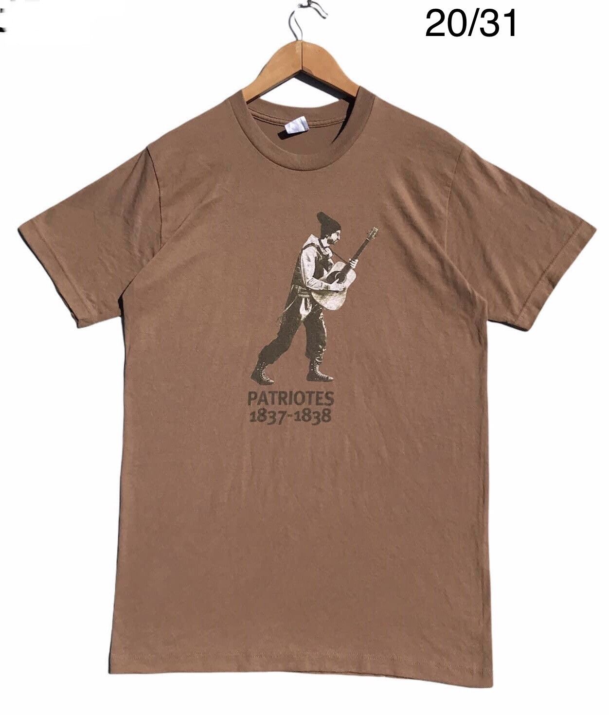 Band Tees RARE🔥 Patriotes Size US L / EU 52-54 / 3 - 1 Thumbnail