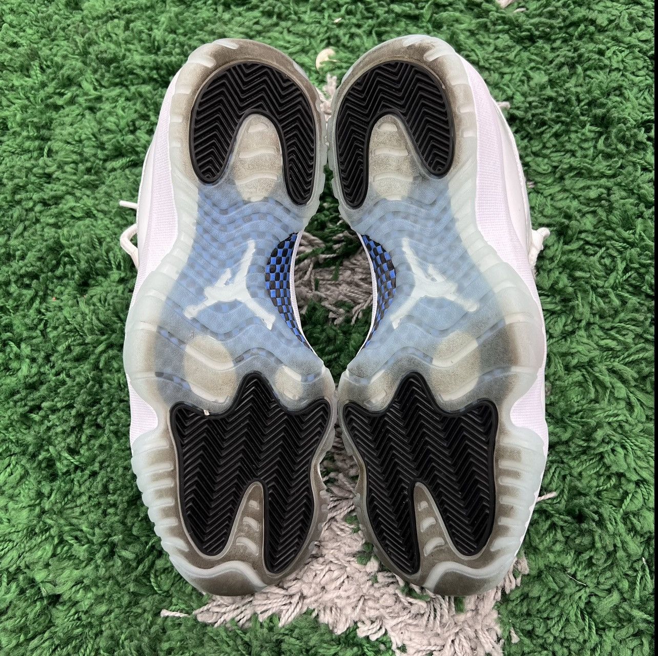 Jordan Brand jordan 11 Retro low Legend Blue Size US 8.5 / EU 41-42 - 7 Thumbnail