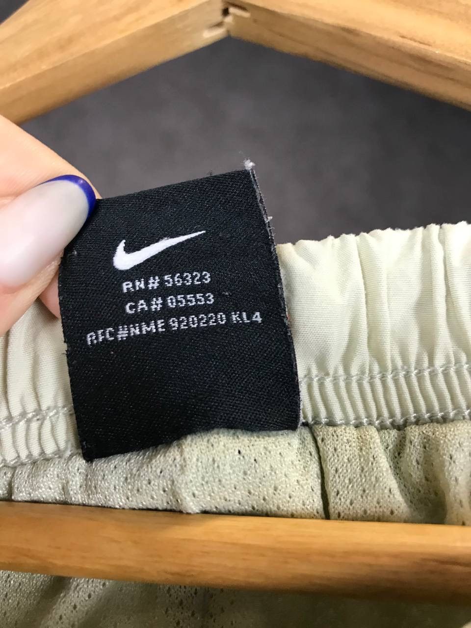 Nike Nike swoosh streetwear vintage sweatpants Size US 32 / EU 48 - 4 Thumbnail